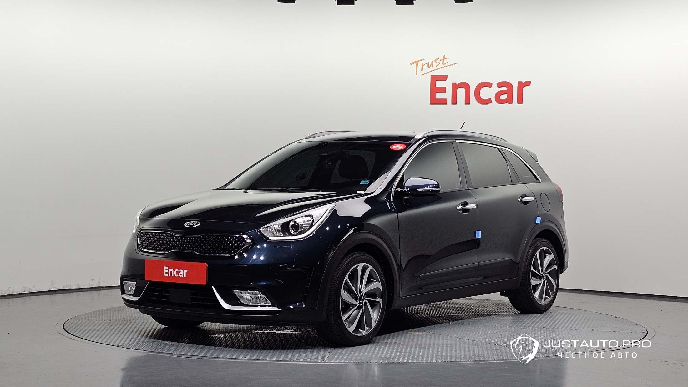 Автомобиль Kia Niro