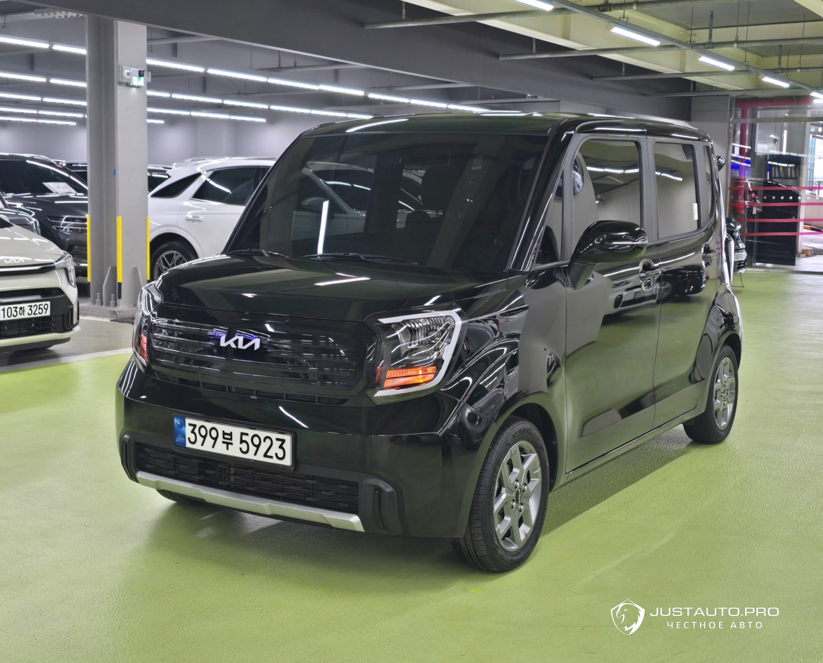 Автомобиль Kia RAY