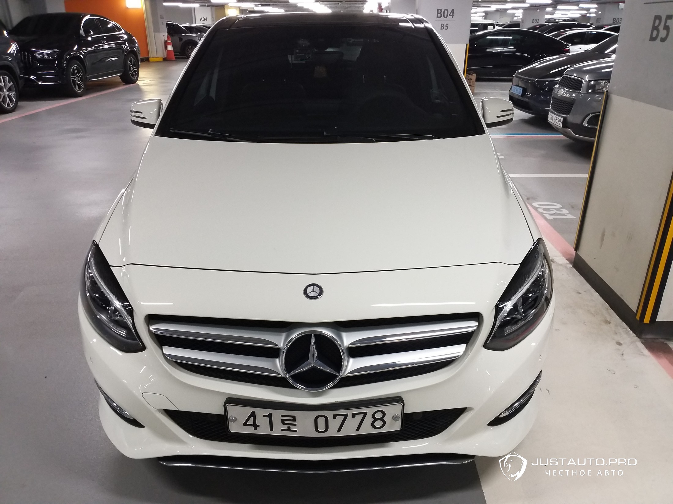 Автомобиль Mercedes-Benz B-Class