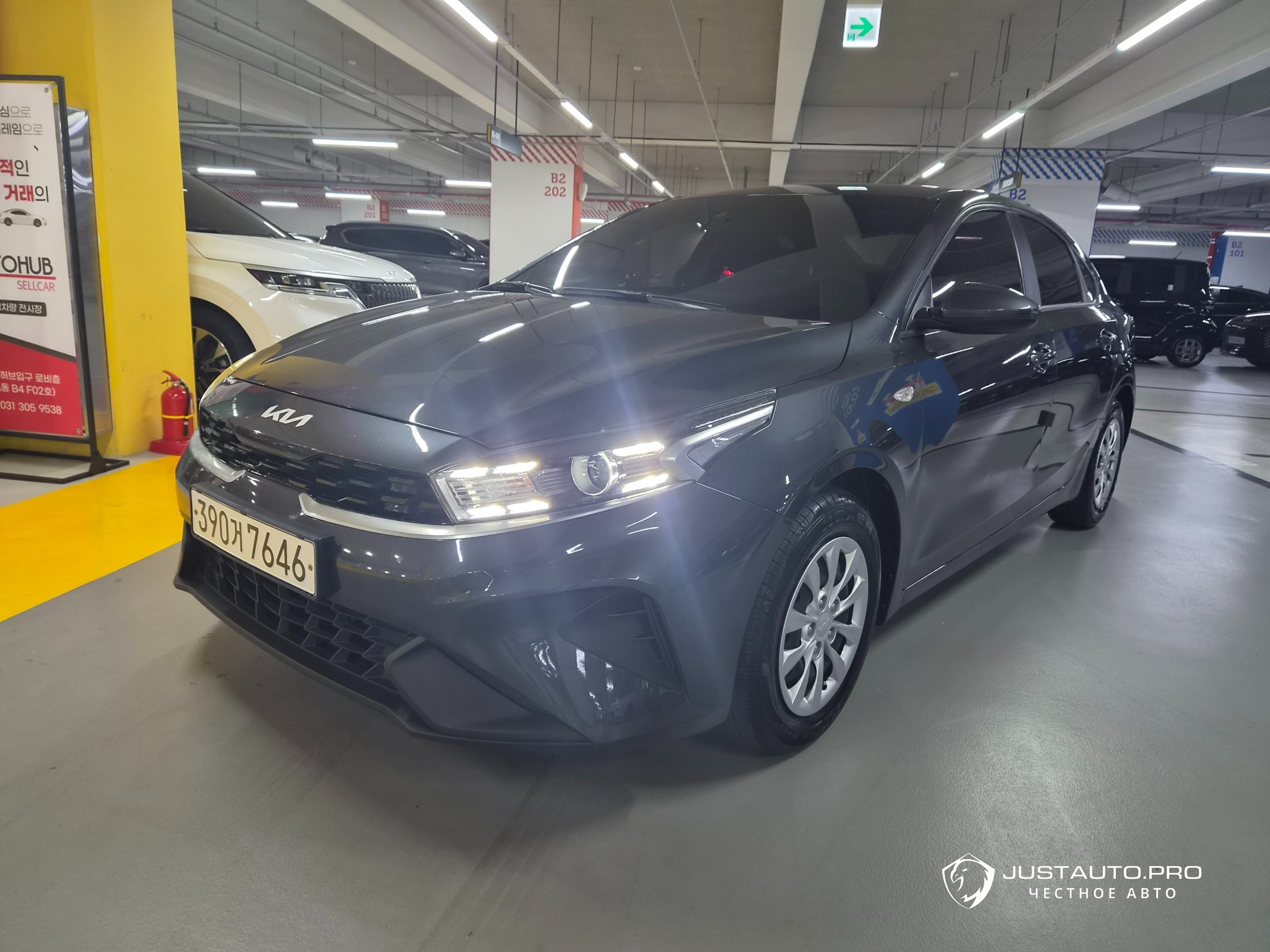 Автомобиль Kia K3