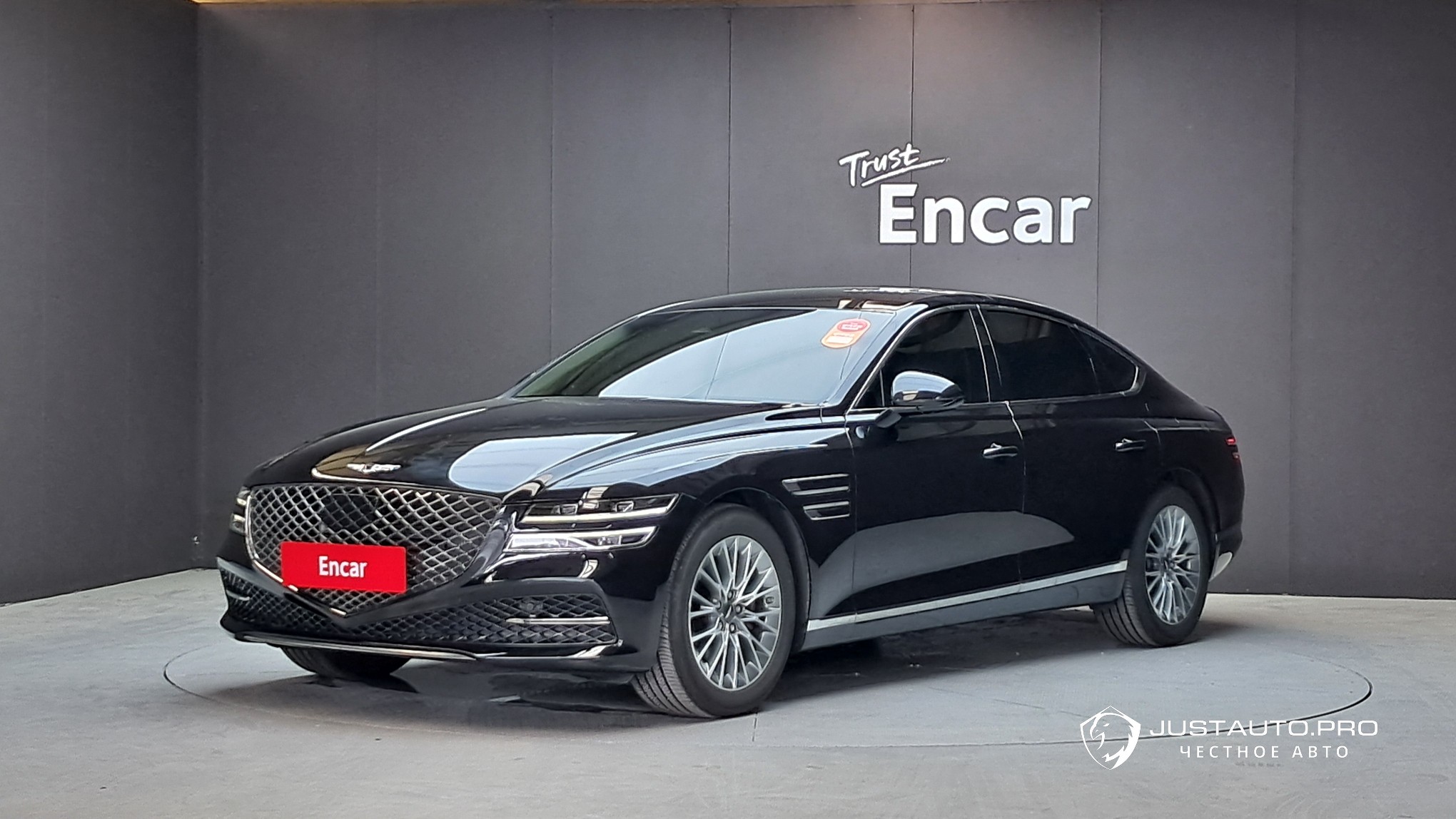 Автомобиль Genesis G80