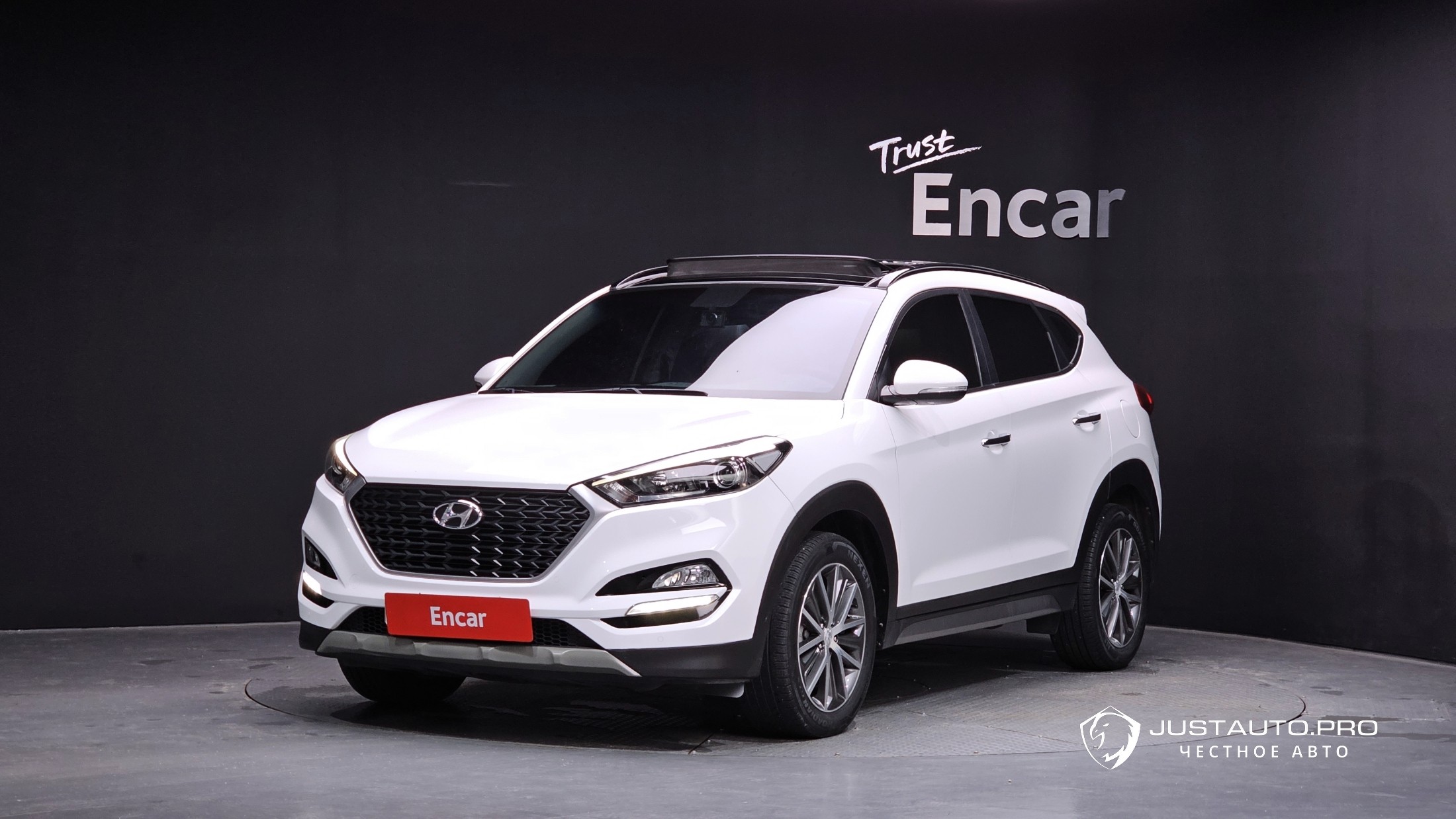 Автомобиль Hyundai Tucson