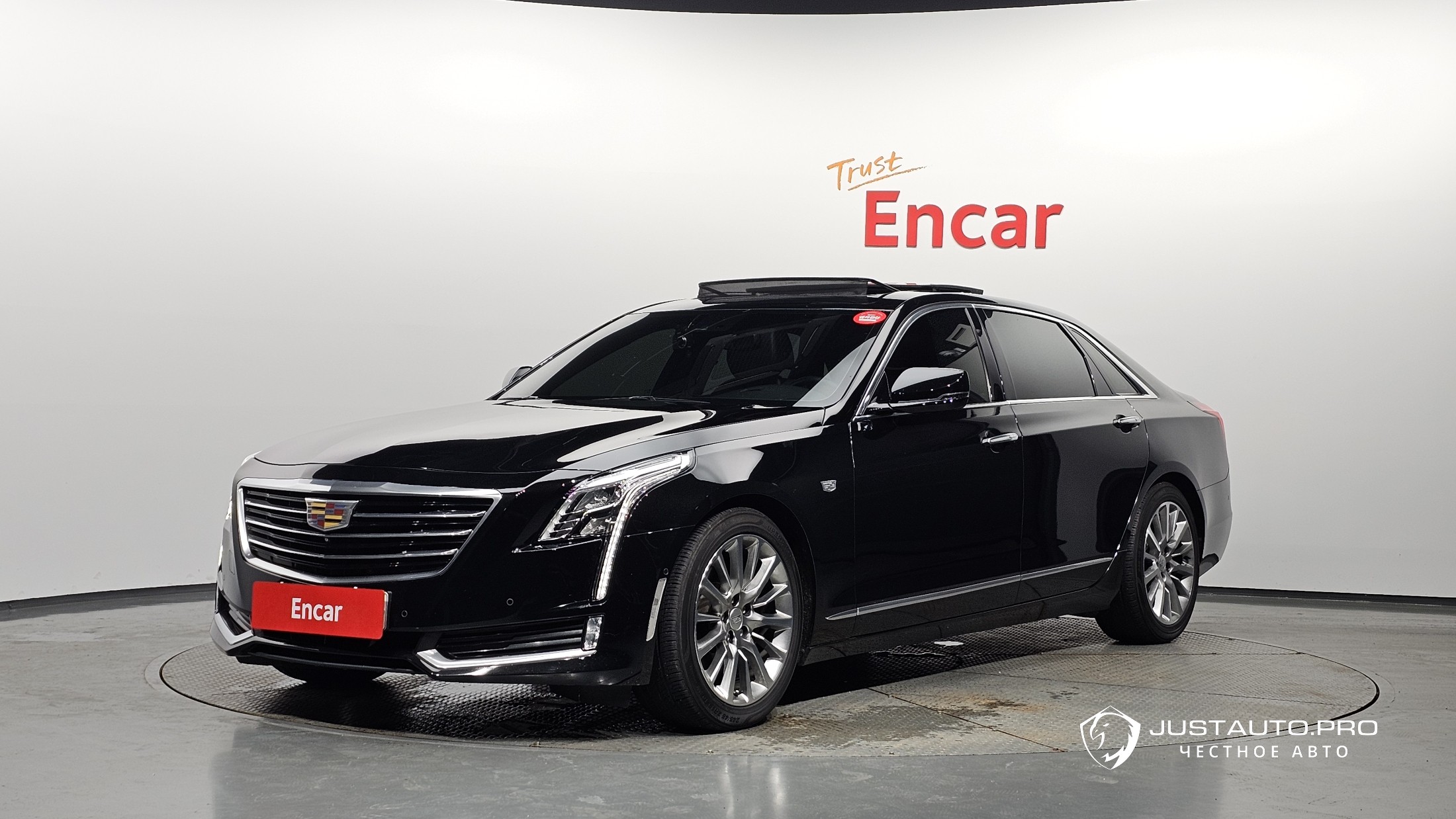 Автомобиль Cadillac CT6