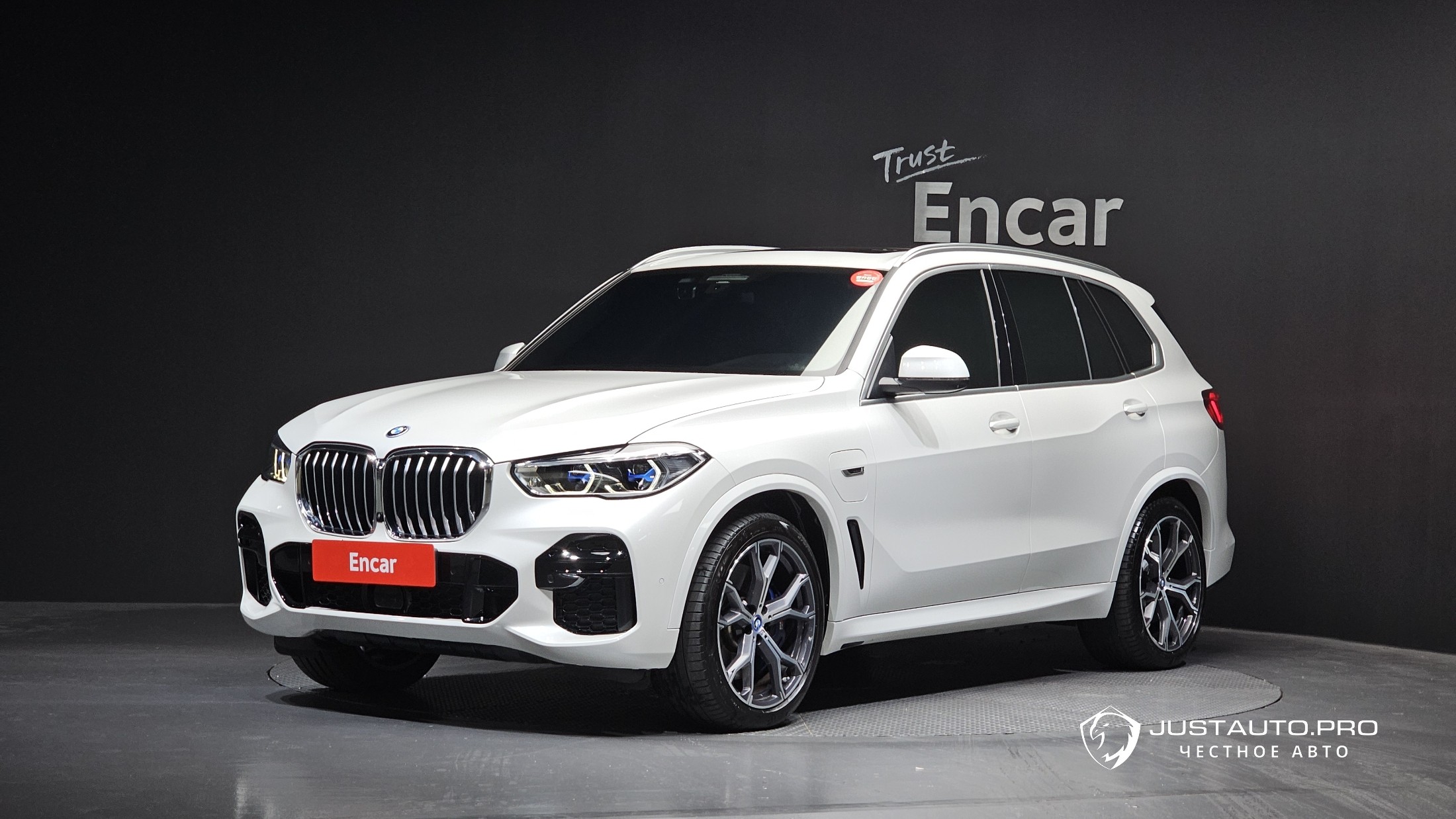 Автомобиль BMW X5