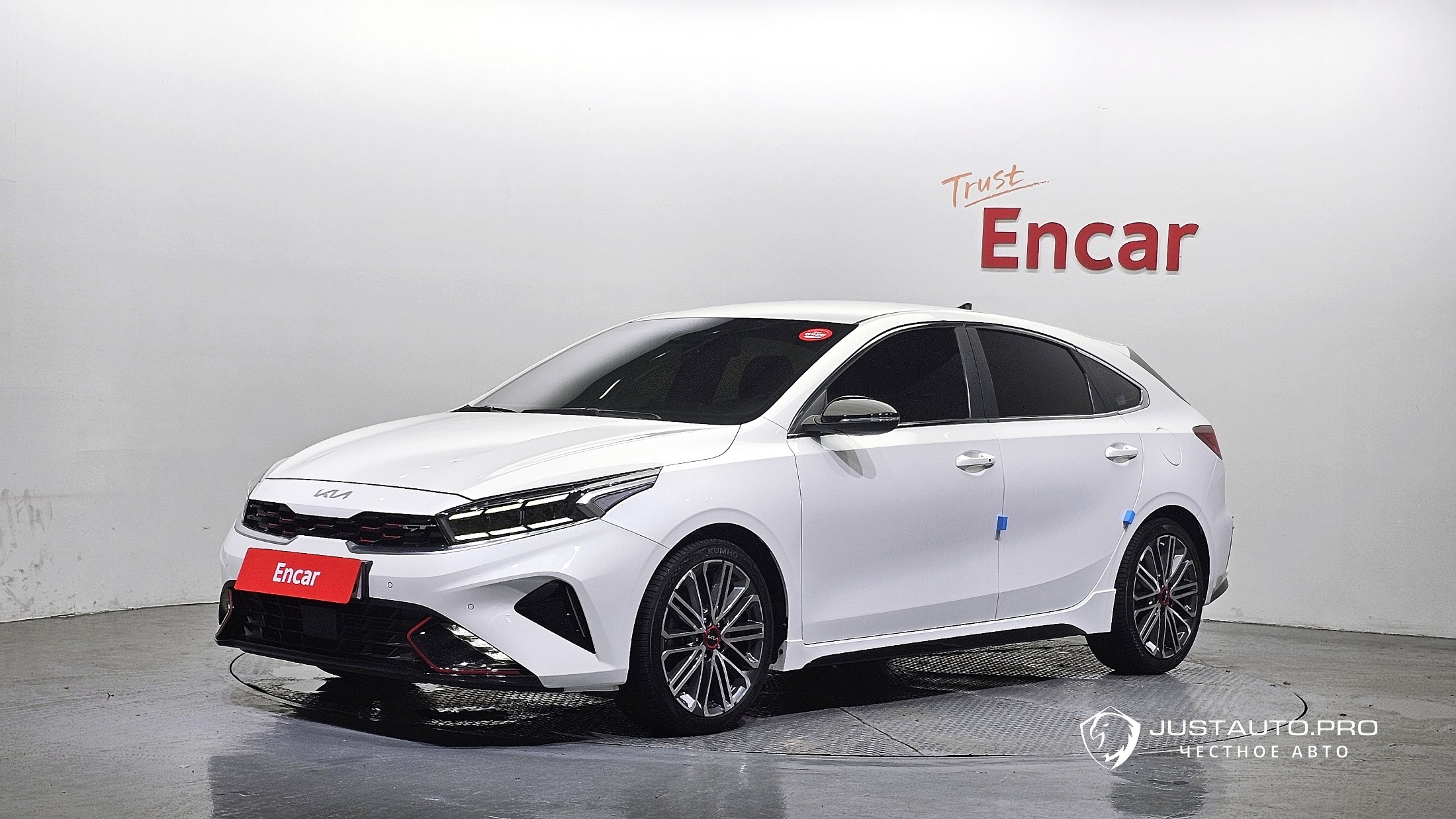 Автомобиль Kia K3
