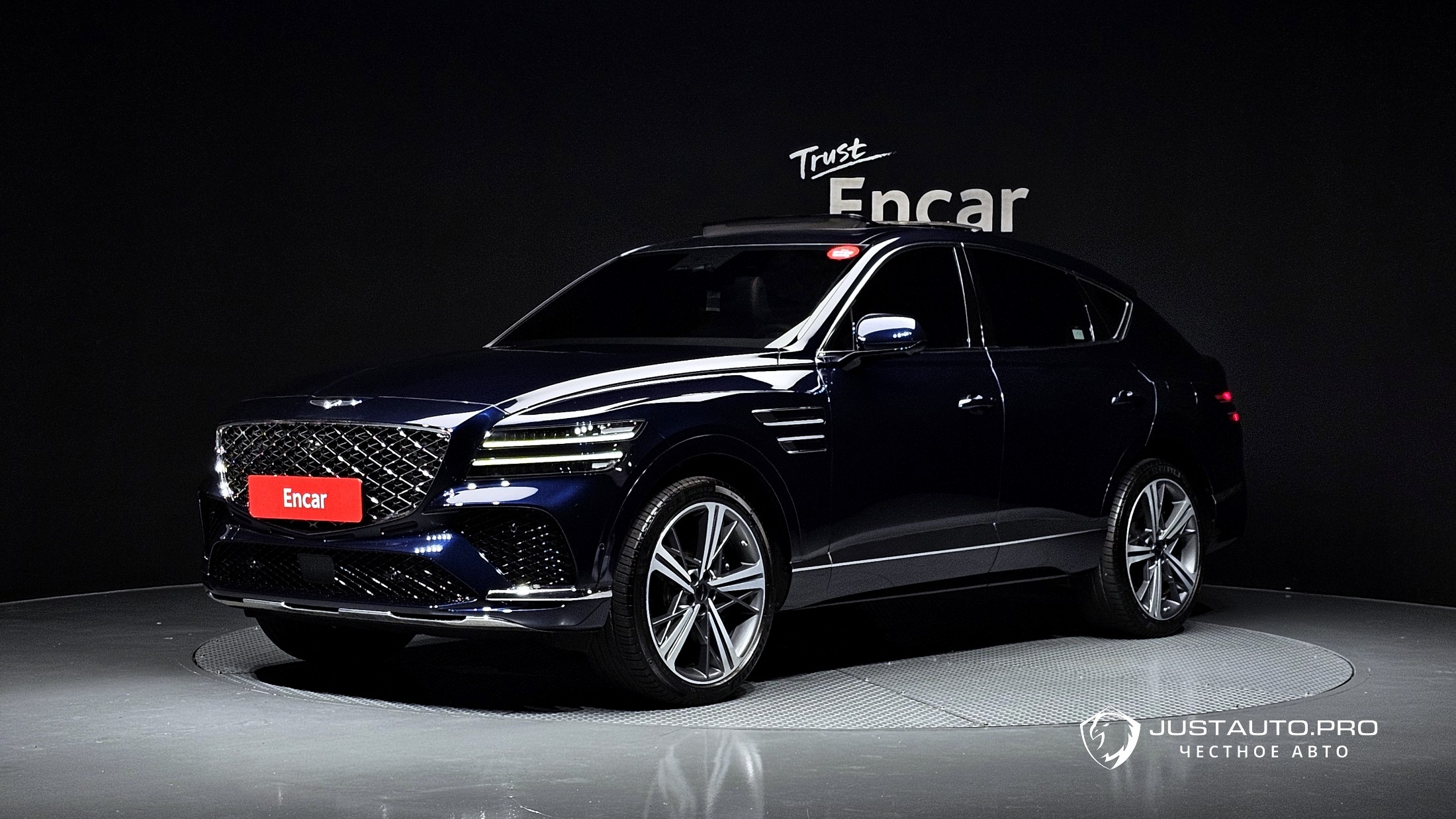 Автомобиль Genesis GV80