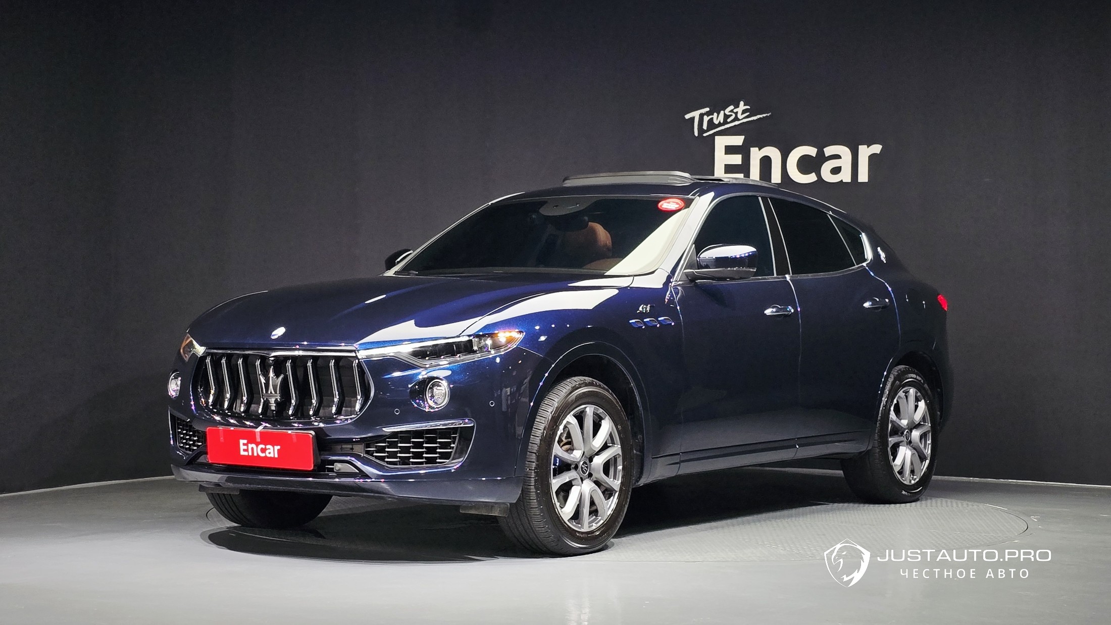 Автомобиль Maserati Levante