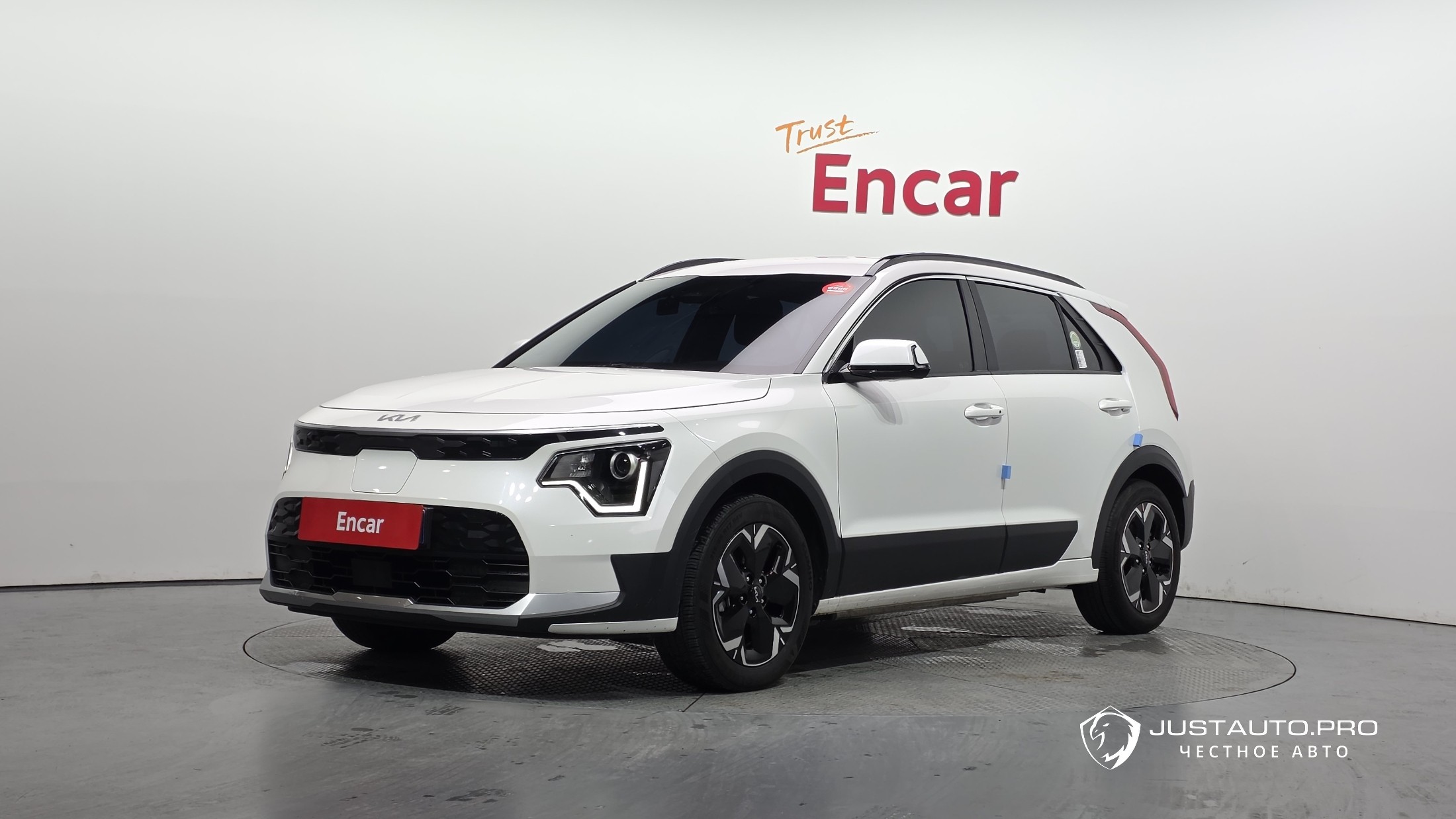 Автомобиль Kia Niro
