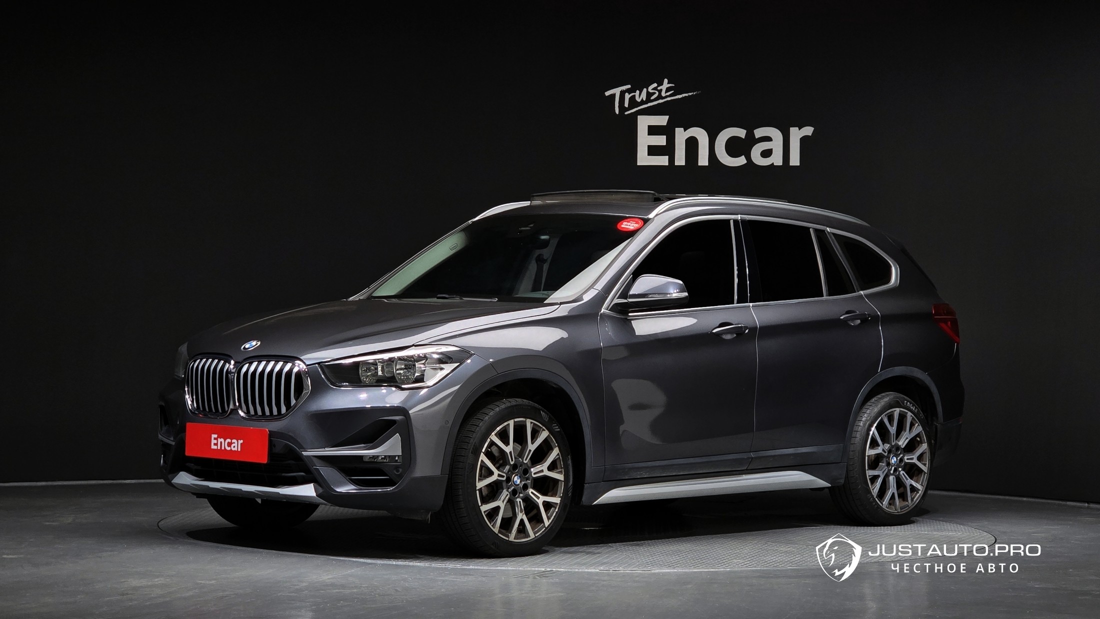 Автомобиль BMW X1