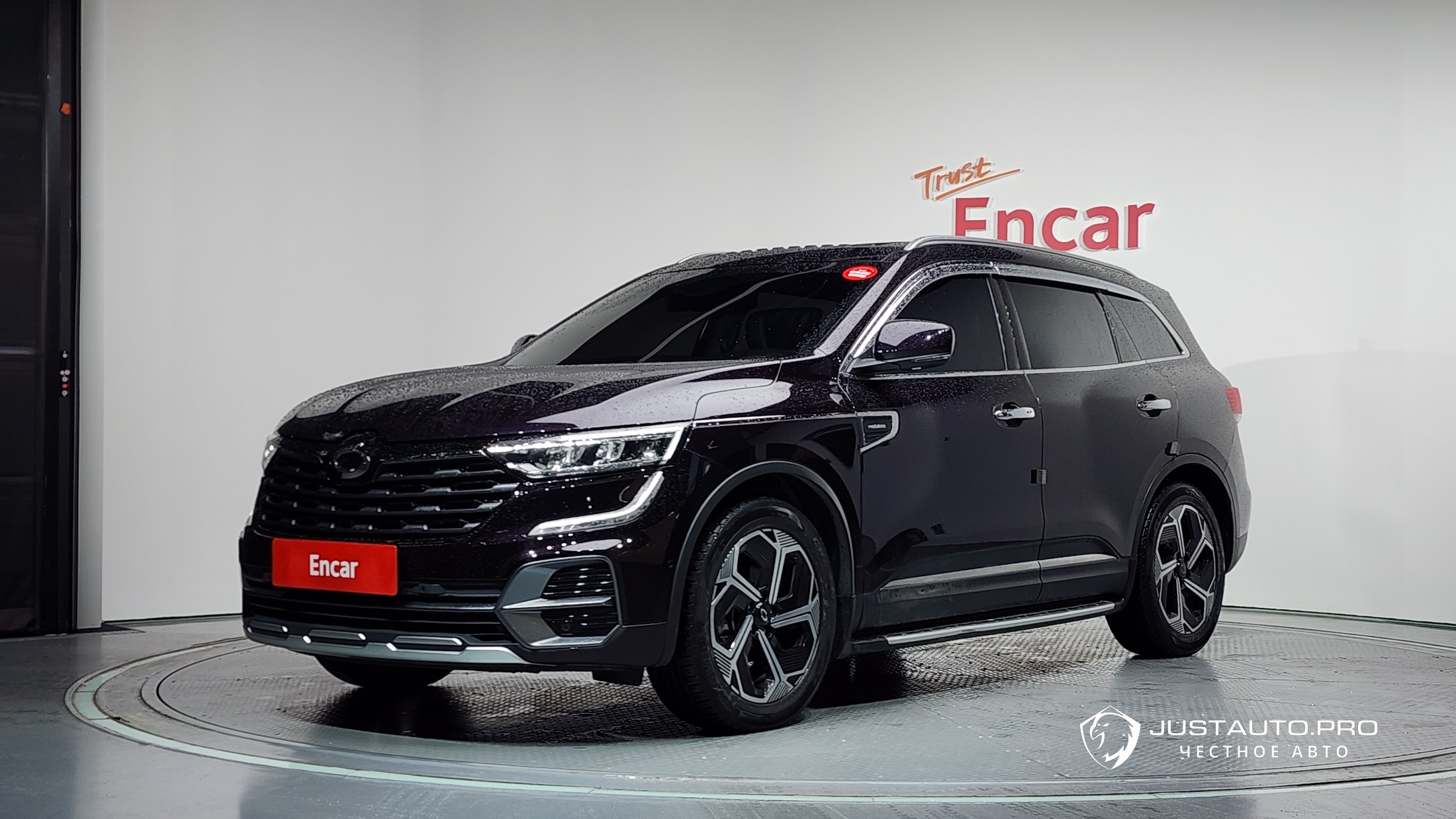 Автомобиль Renault-KoreaSamsung QM6