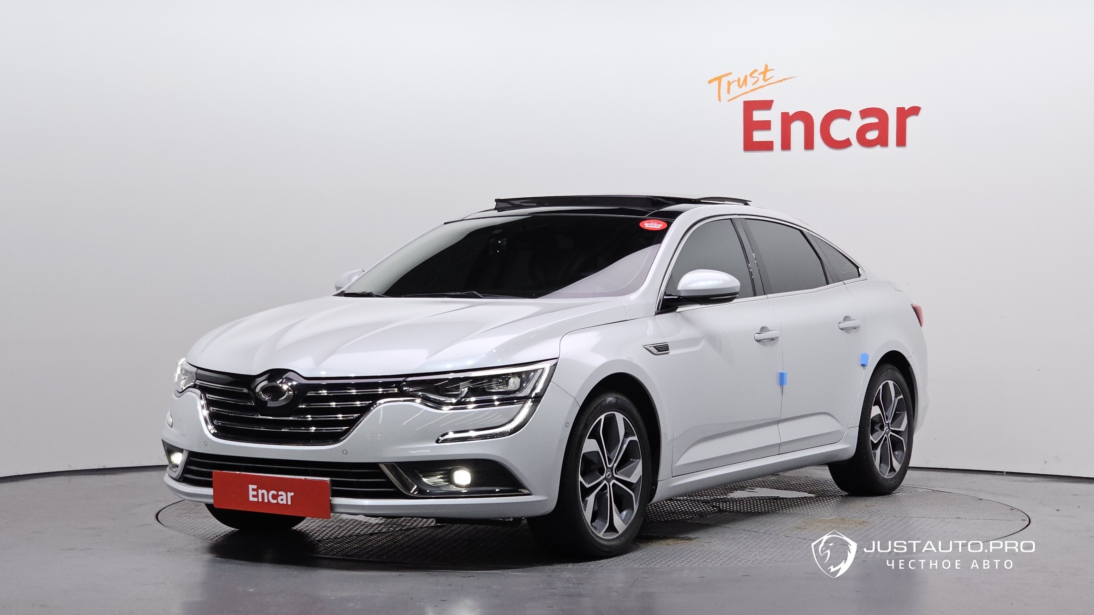 Автомобиль Renault-KoreaSamsung SM6