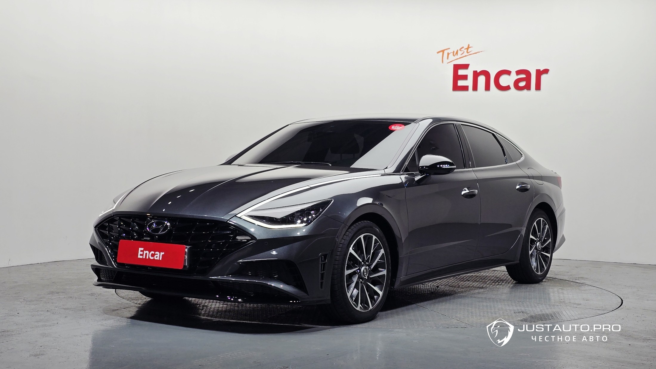 Автомобиль Hyundai Sonata