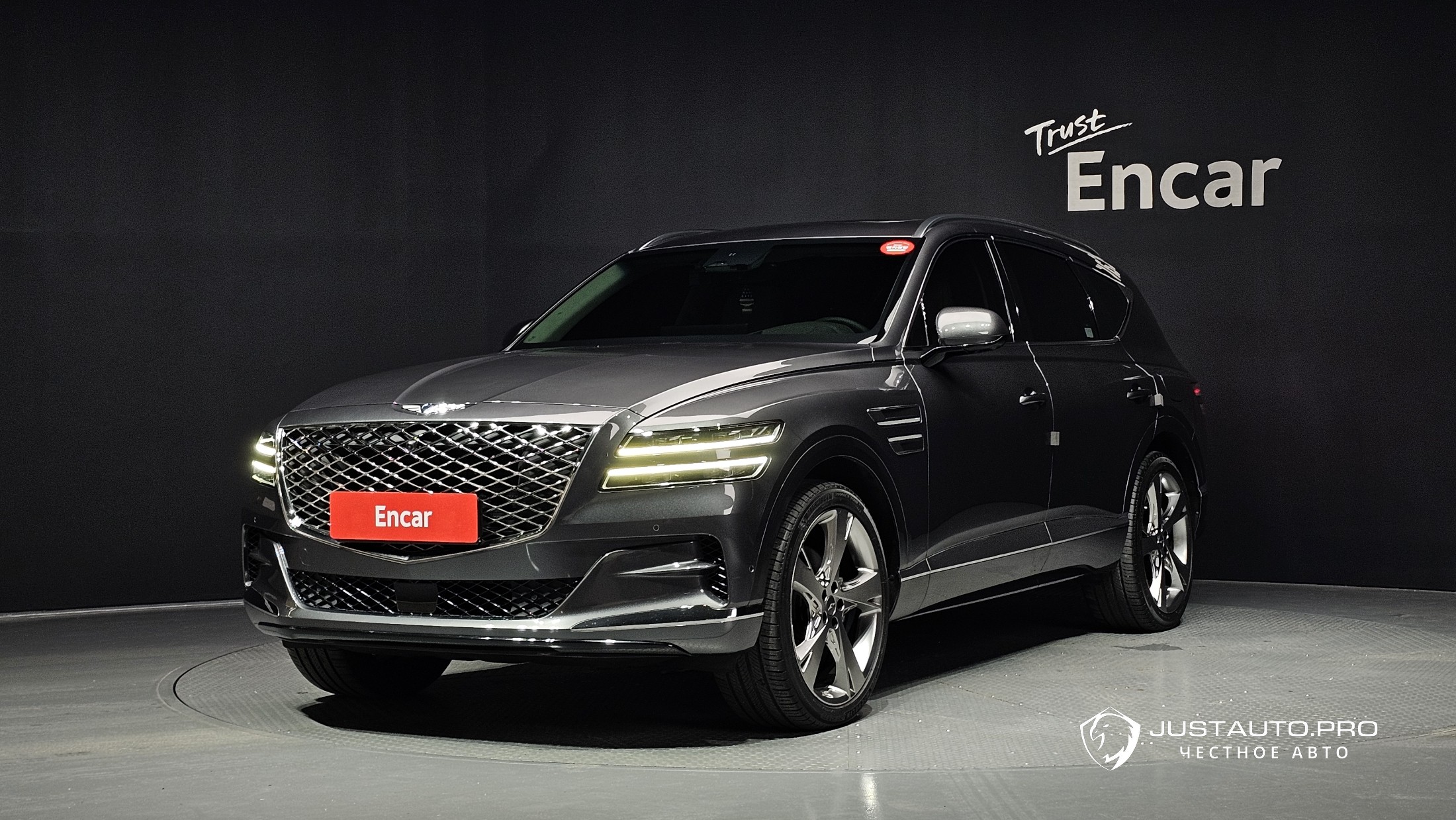 Автомобиль Genesis GV80