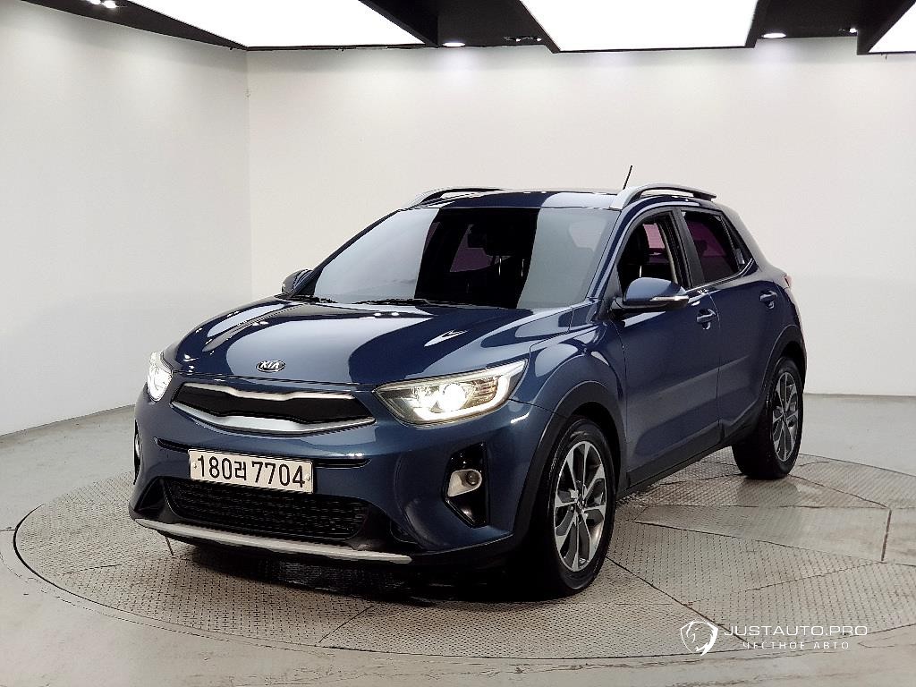 Автомобиль Kia Stonic