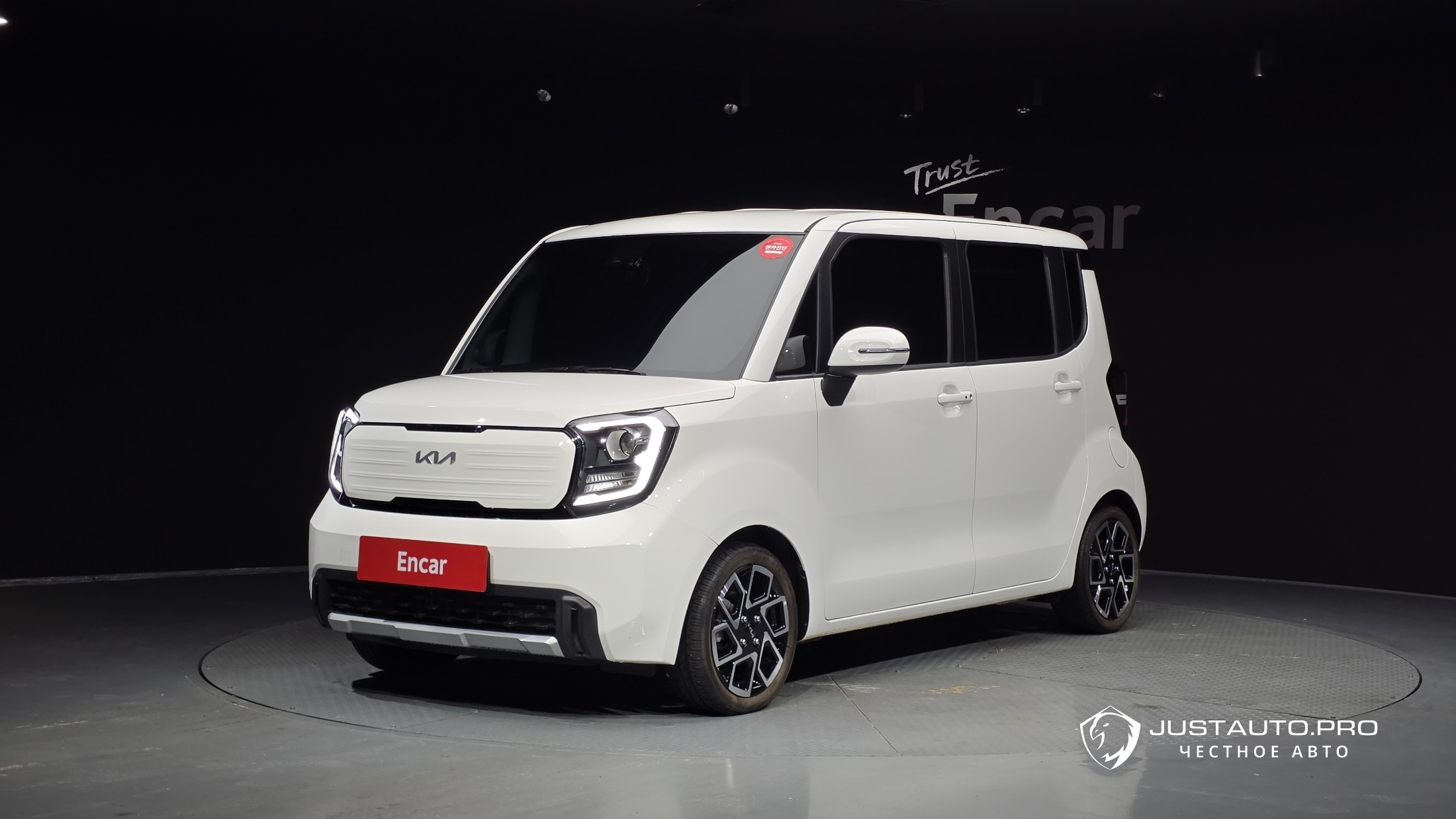 Автомобиль Kia RAY