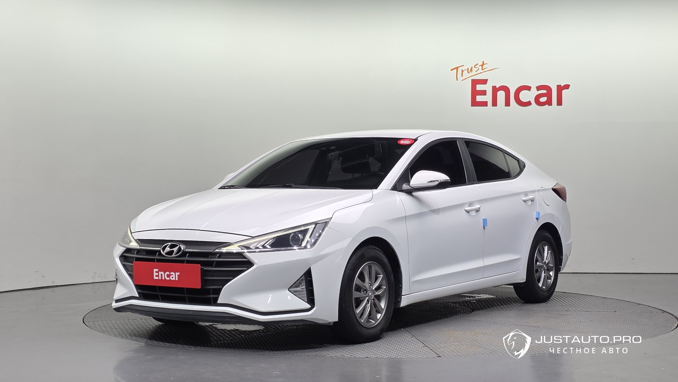 Автомобиль Hyundai AVANTE