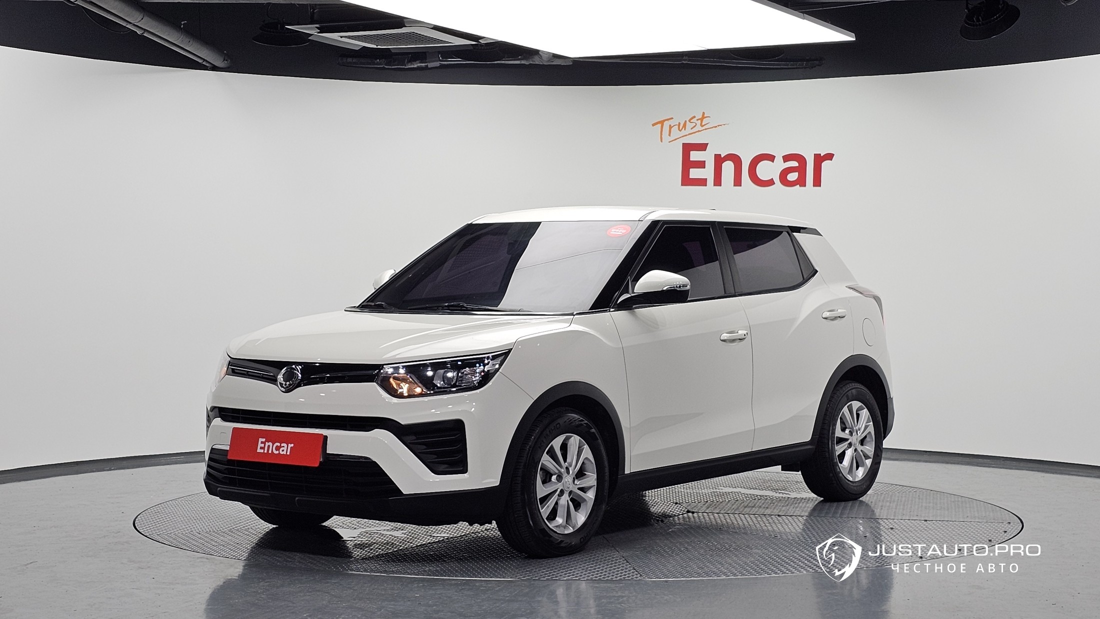 Автомобиль KG_Mobility_Ssangyong TIBOLI