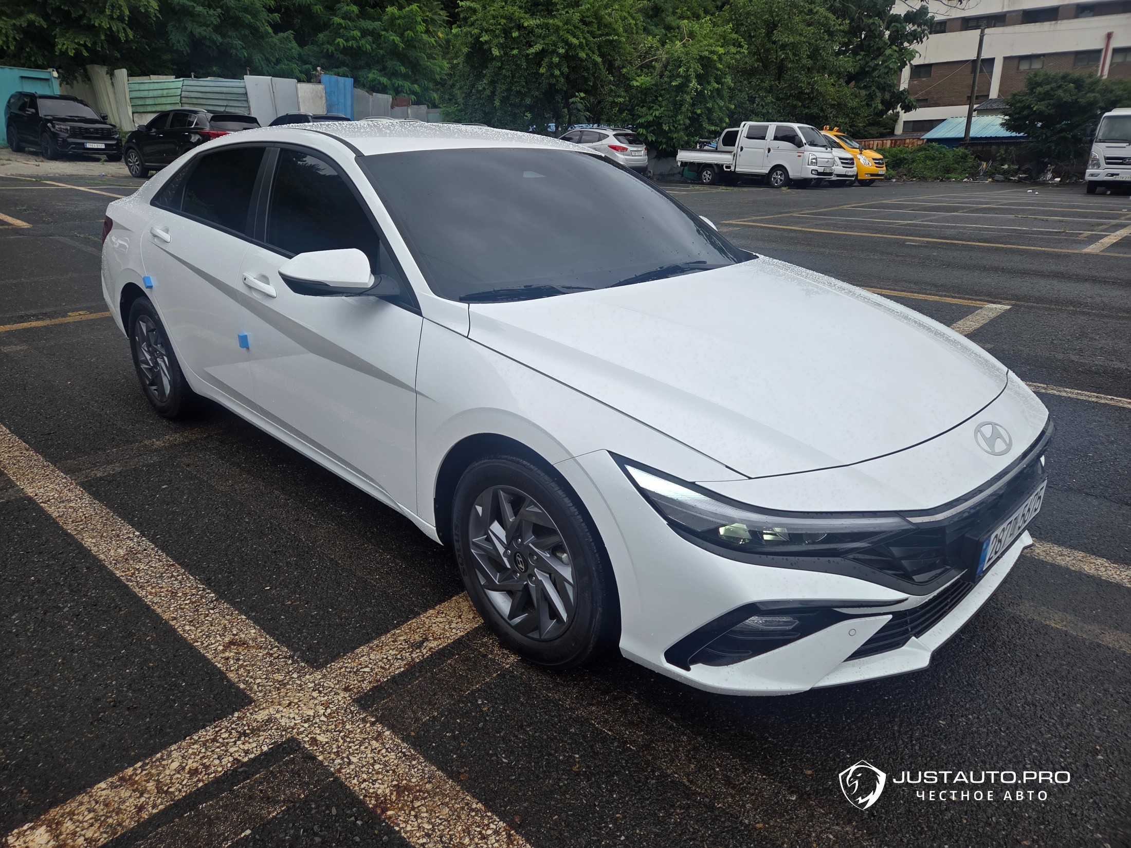 Автомобиль Hyundai AVANTE