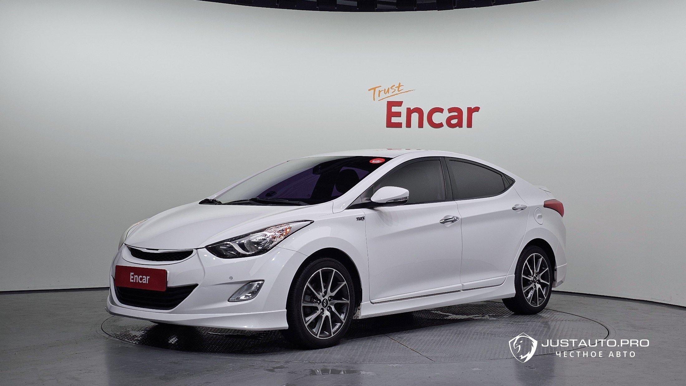 Автомобиль Hyundai AVANTE