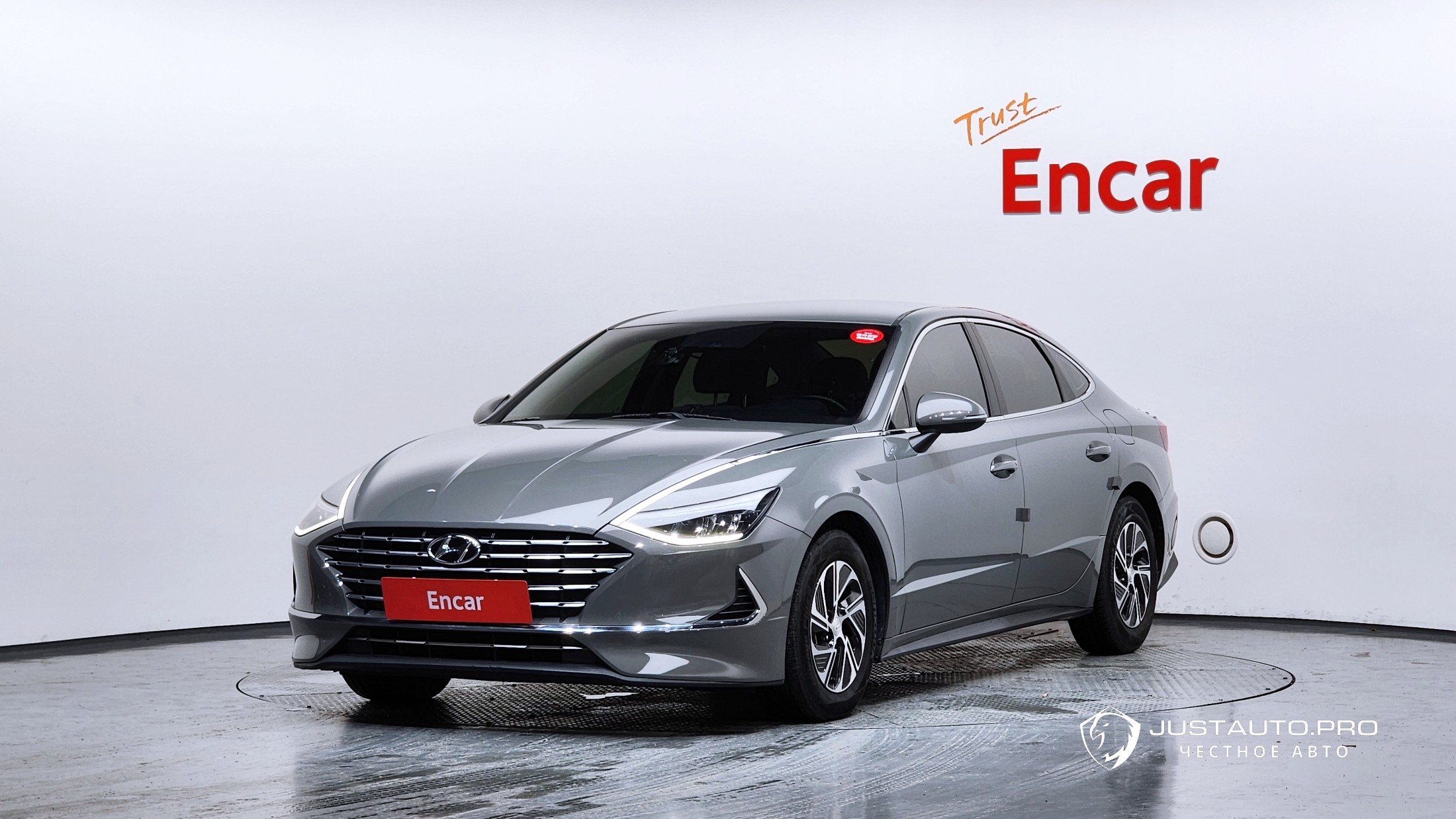 Автомобиль Hyundai Sonata