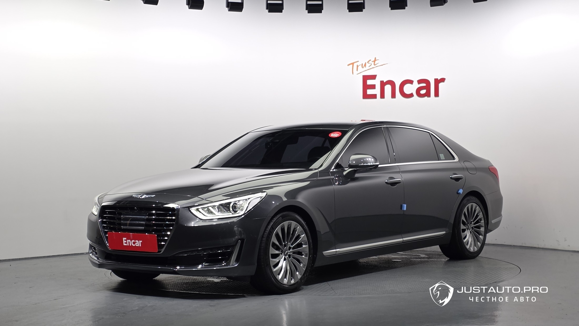 Автомобиль Genesis EQ900
