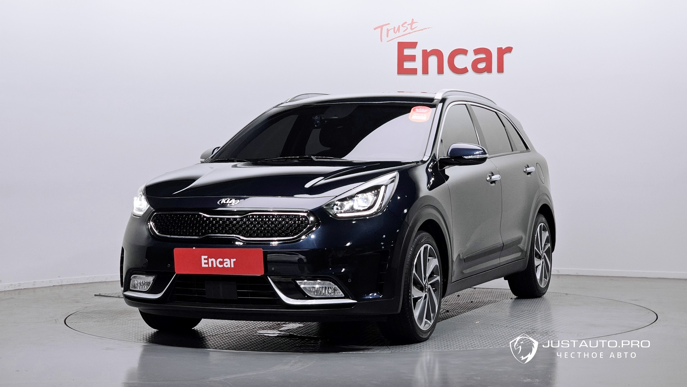 Автомобиль Kia Niro