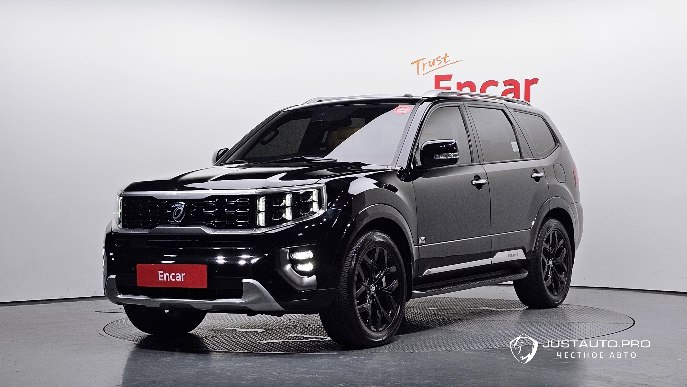 Автомобиль Kia Mohave