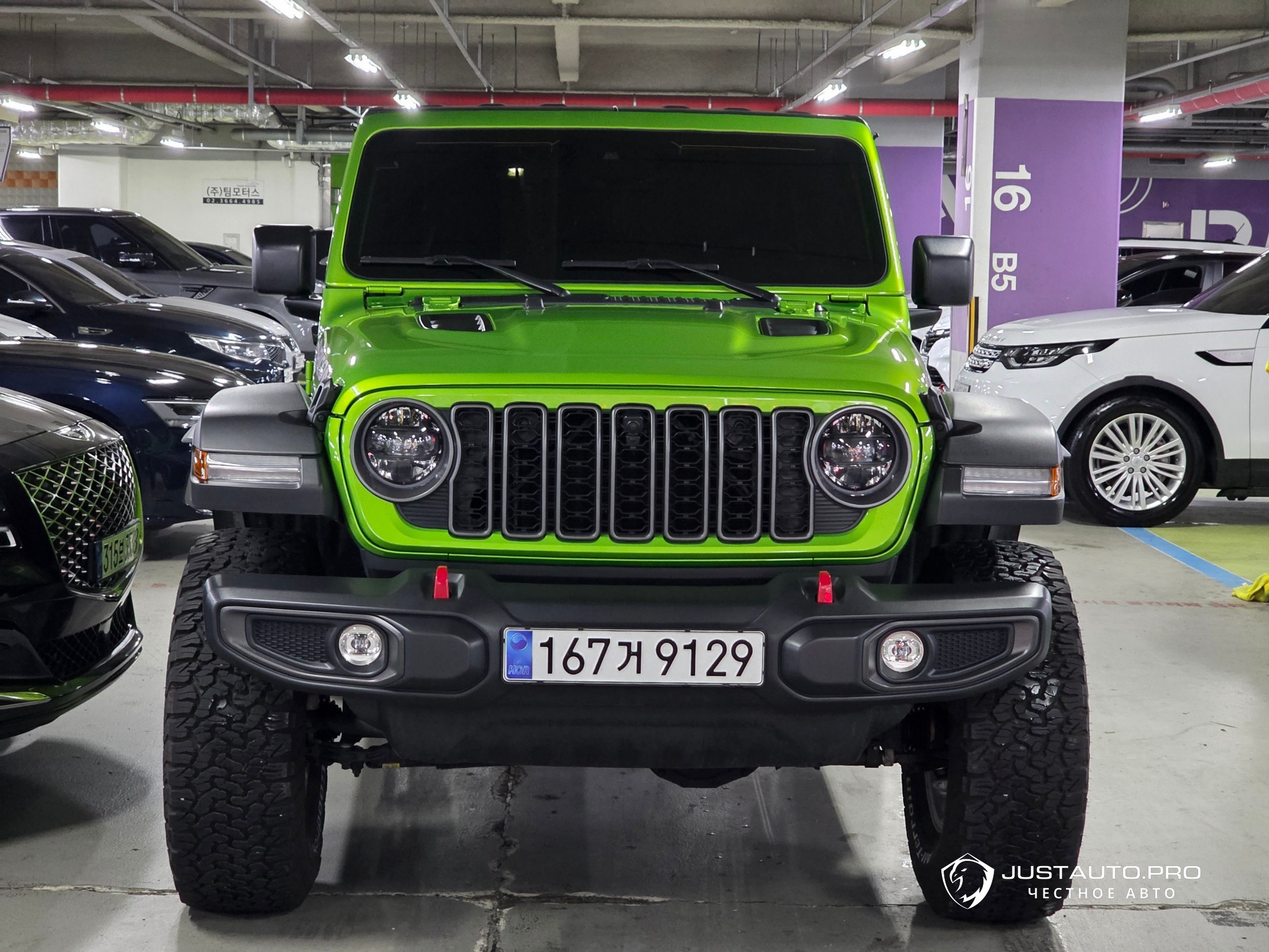 Автомобиль Jeep Wrangler