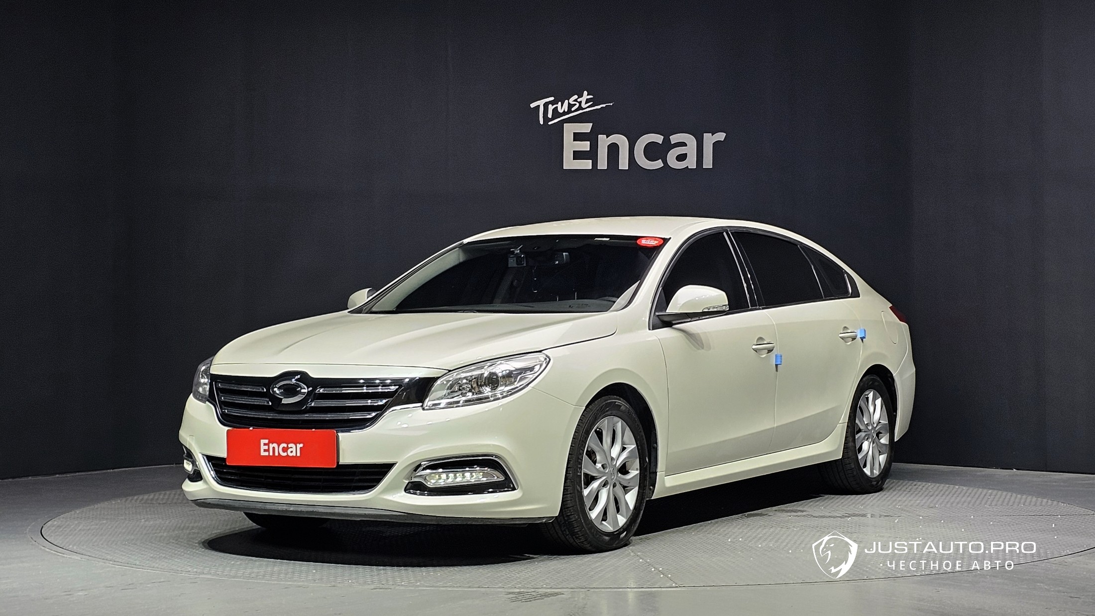 Автомобиль Renault-KoreaSamsung SM7