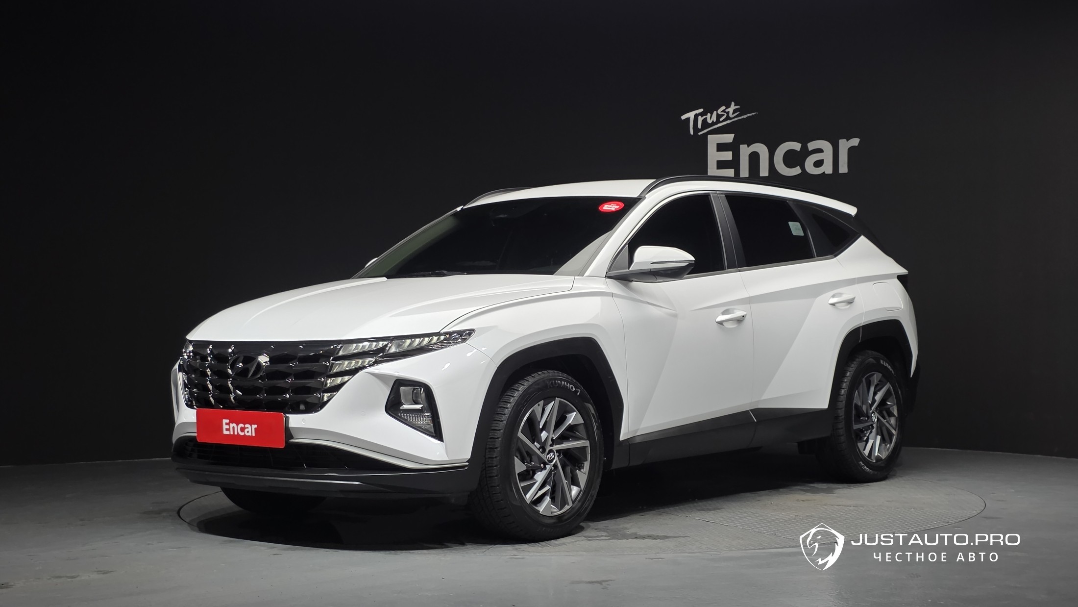 Автомобиль Hyundai Tucson