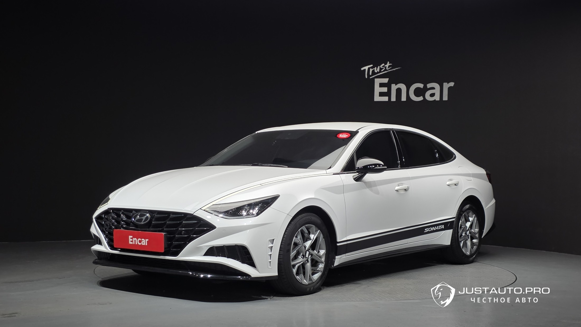 Автомобиль Hyundai Sonata