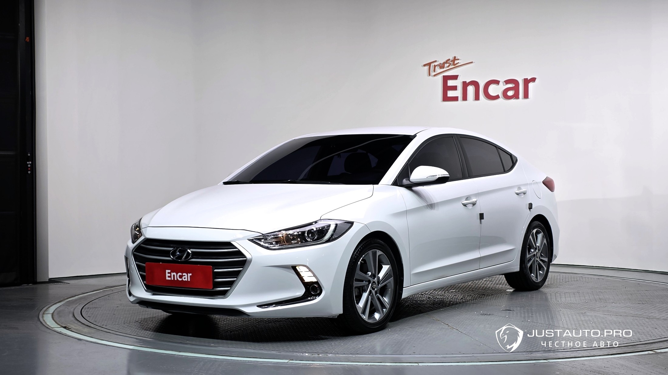 Автомобиль Hyundai AVANTE