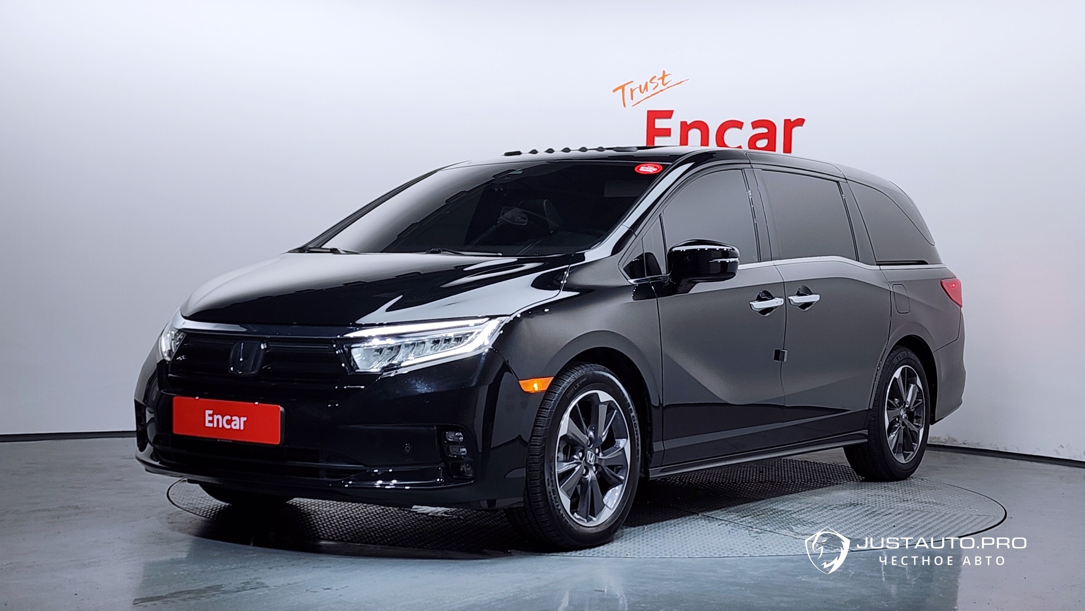 Автомобиль Honda Odyssey