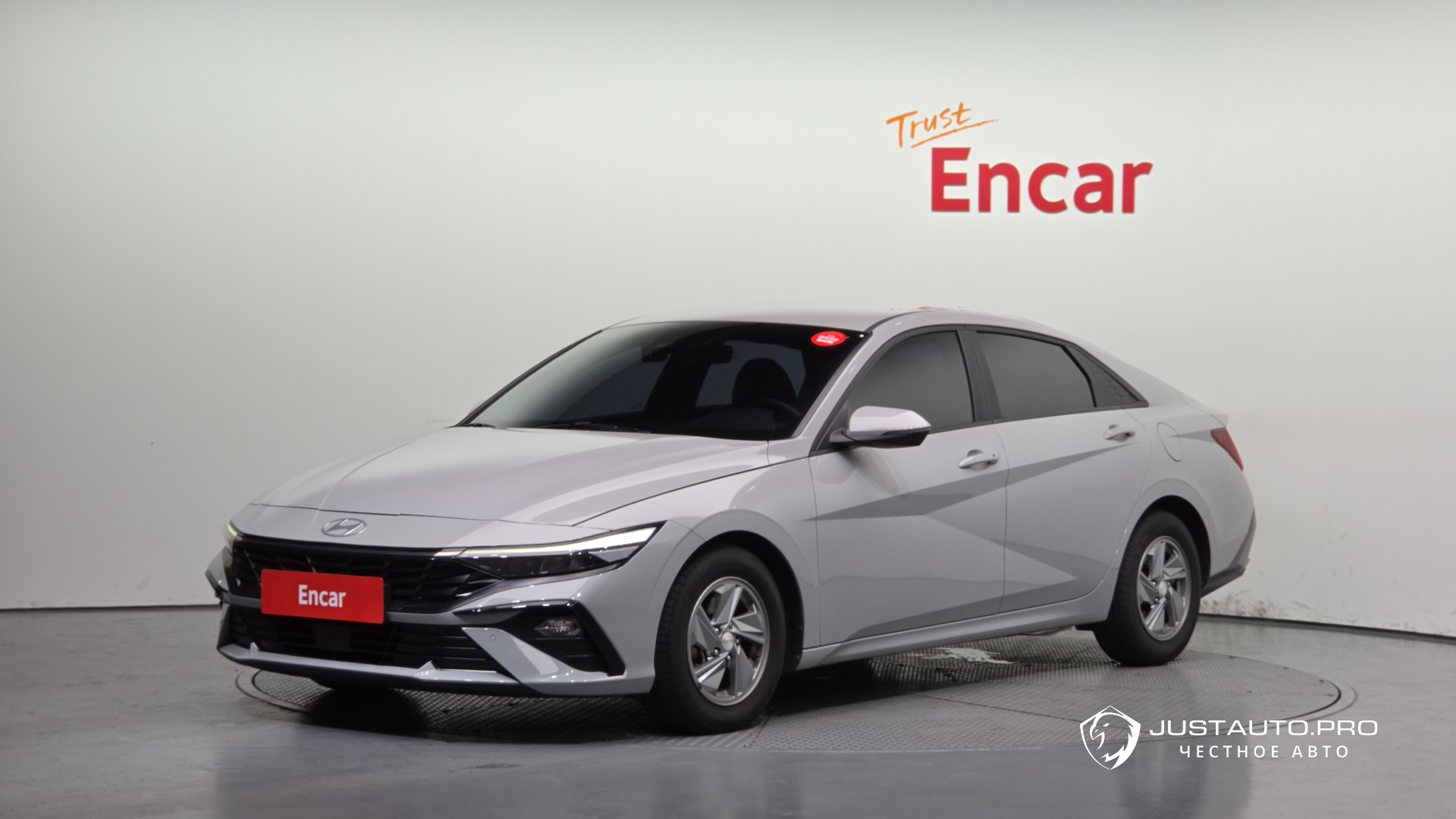 Автомобиль Hyundai AVANTE