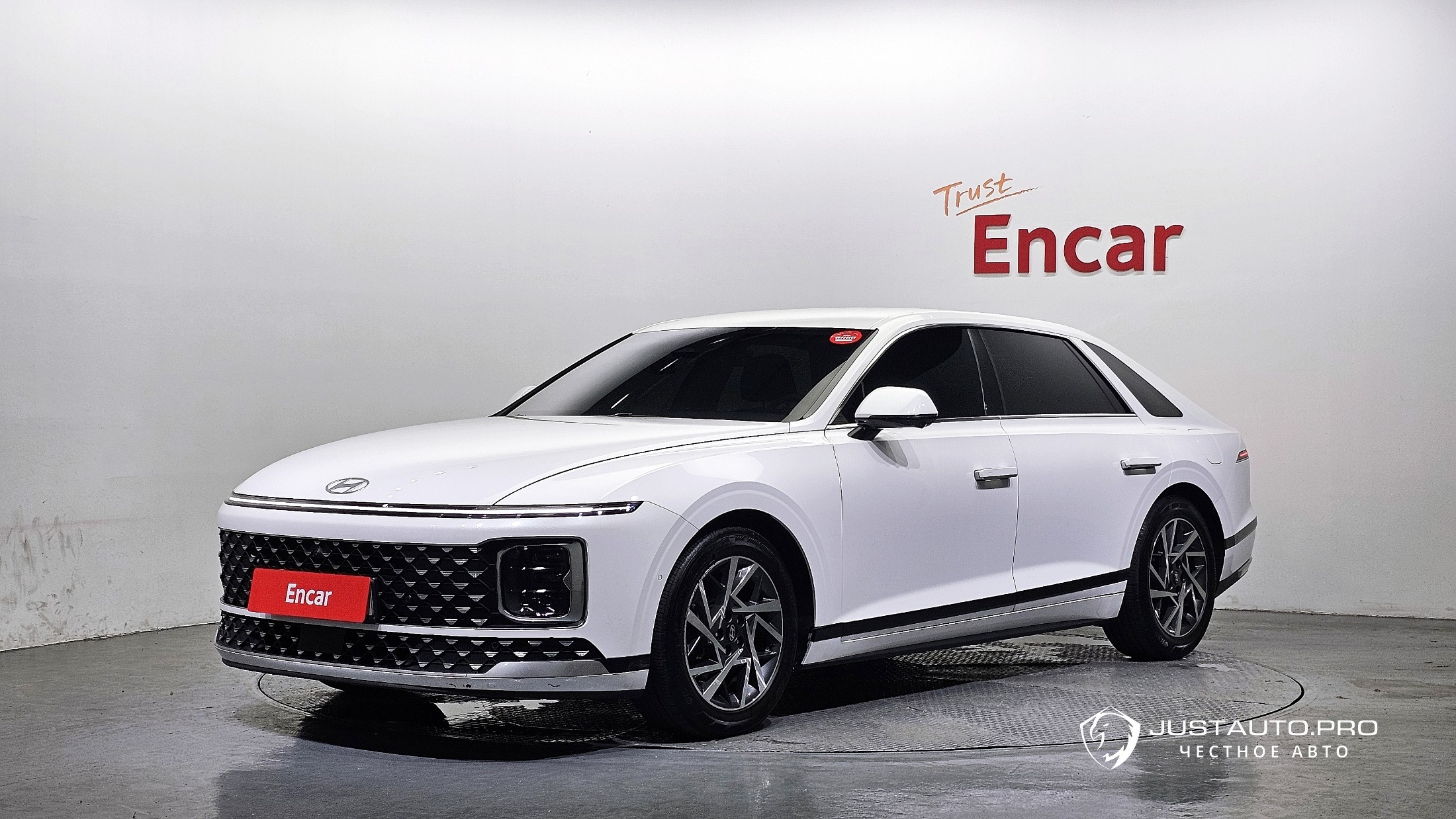 Автомобиль Hyundai Grandeur