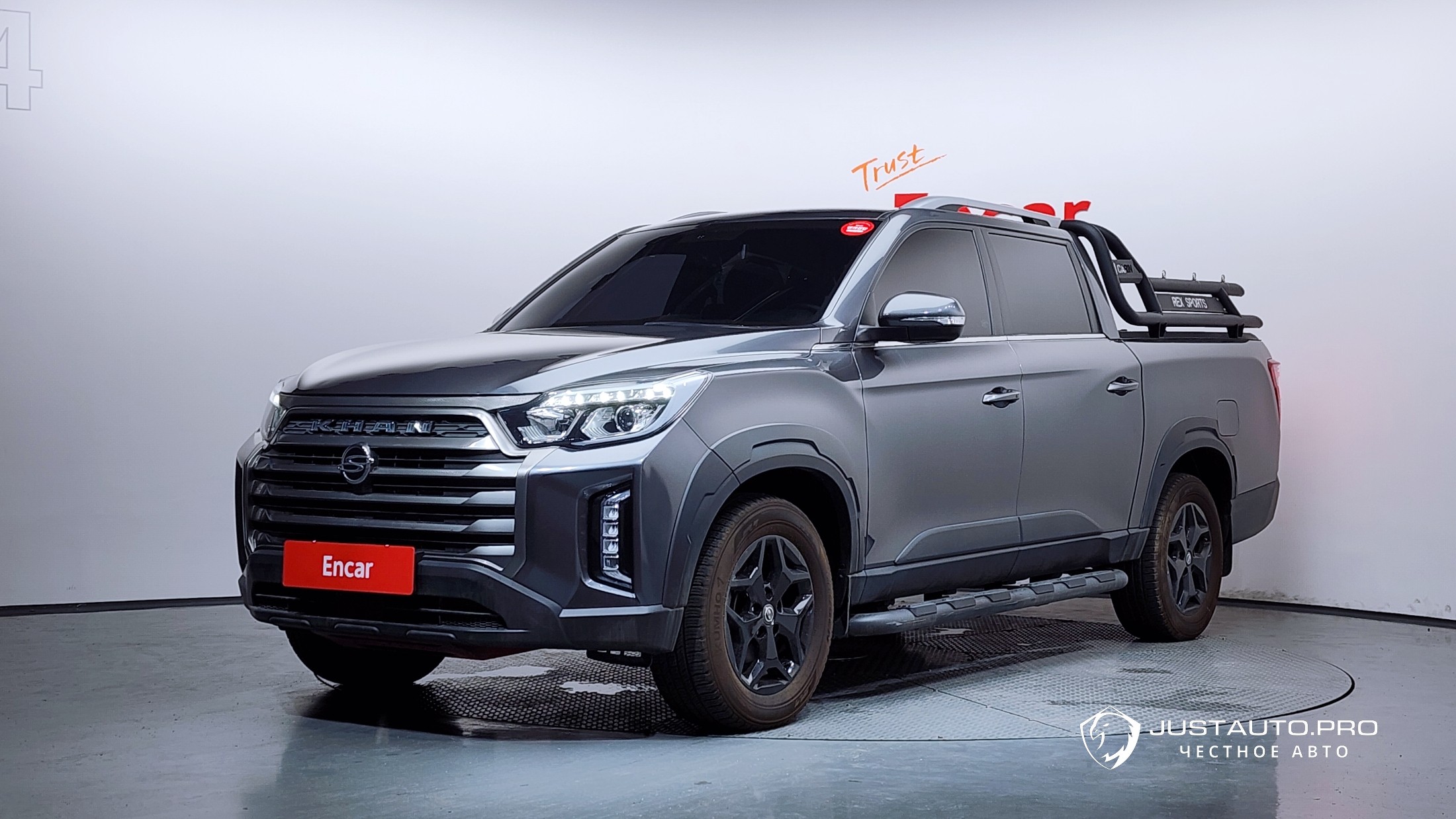 Автомобиль KG_Mobility_Ssangyong Rexton