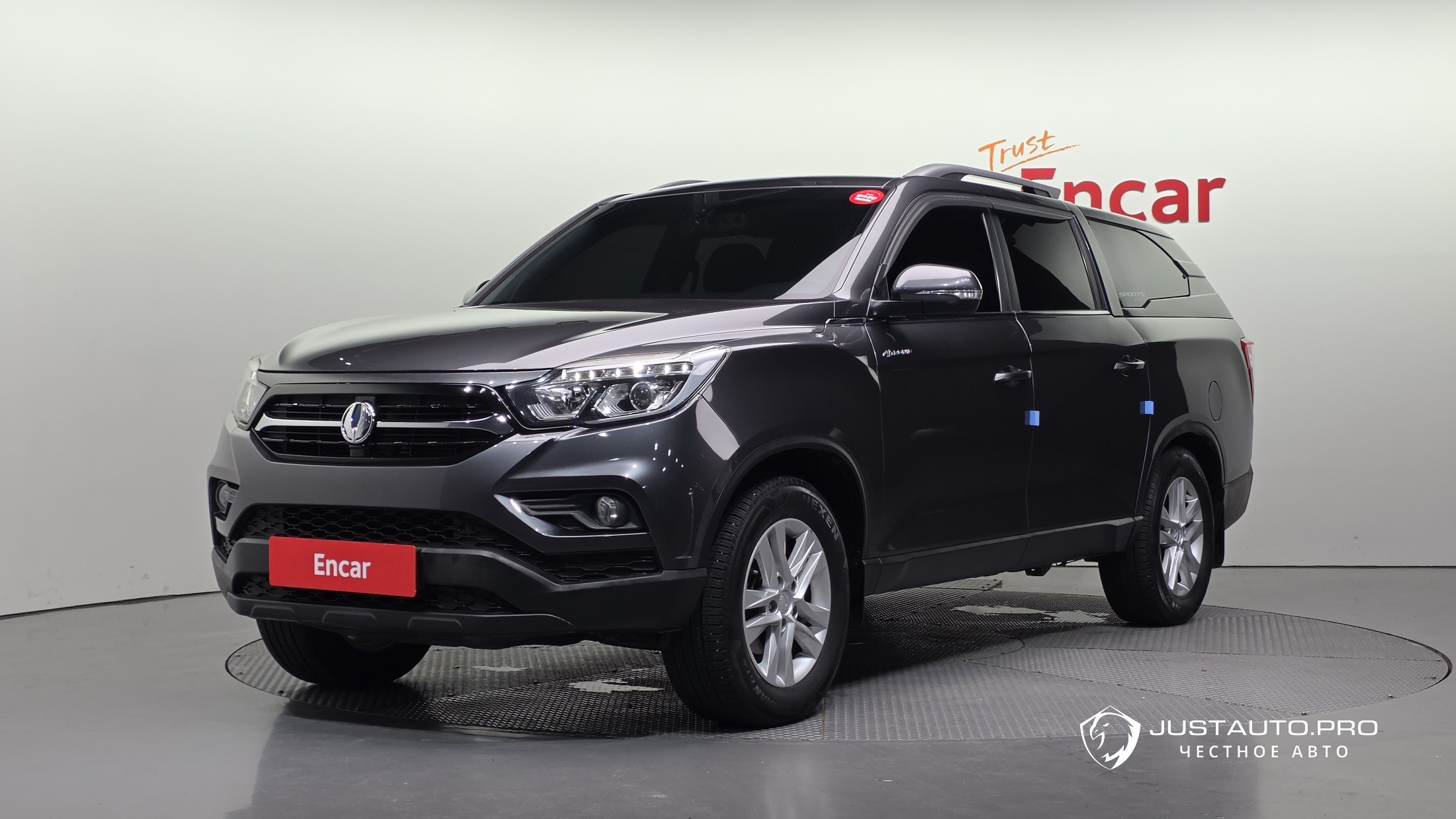 Автомобиль KG_Mobility_Ssangyong Rexton