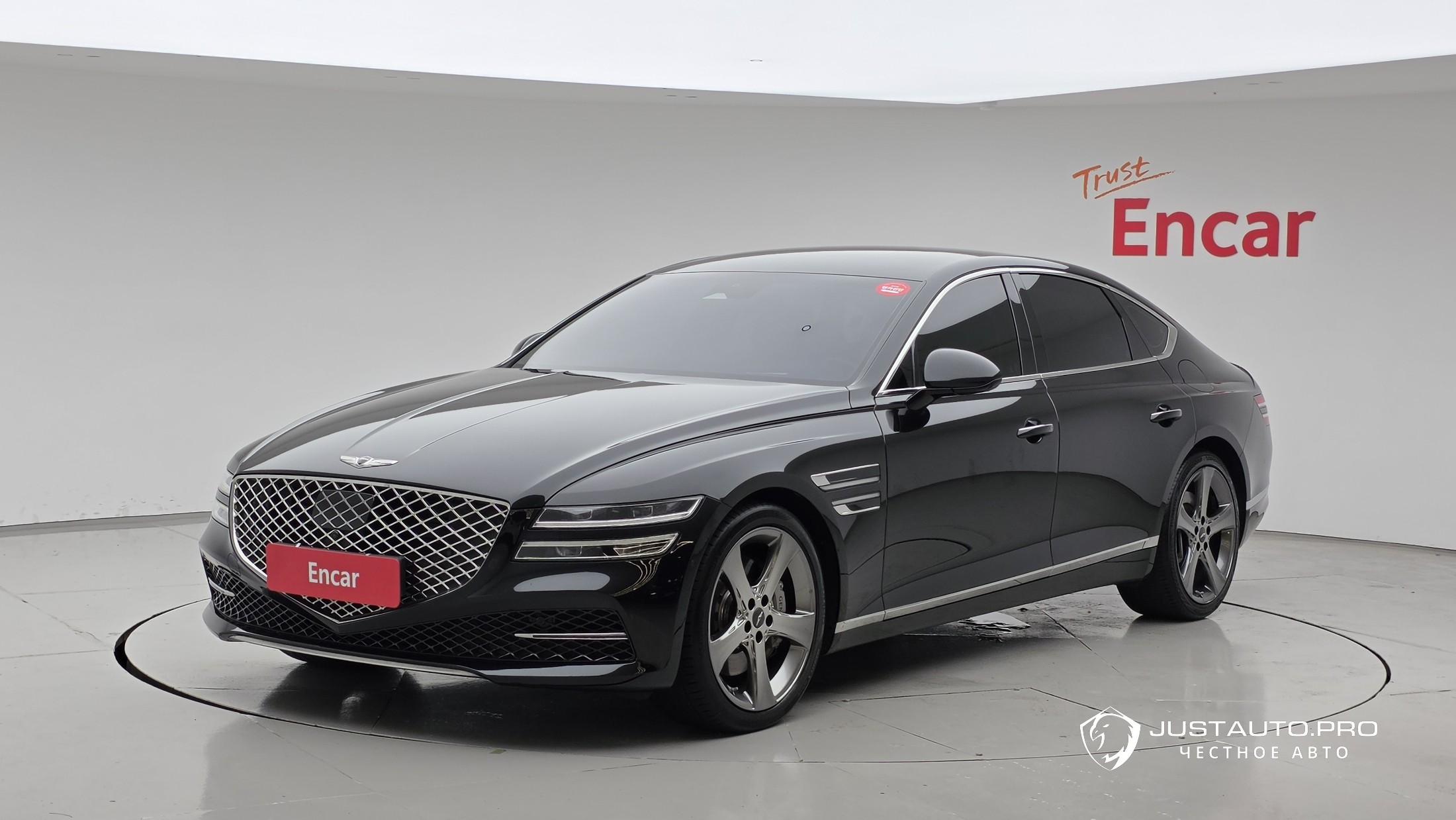 Автомобиль Genesis G80