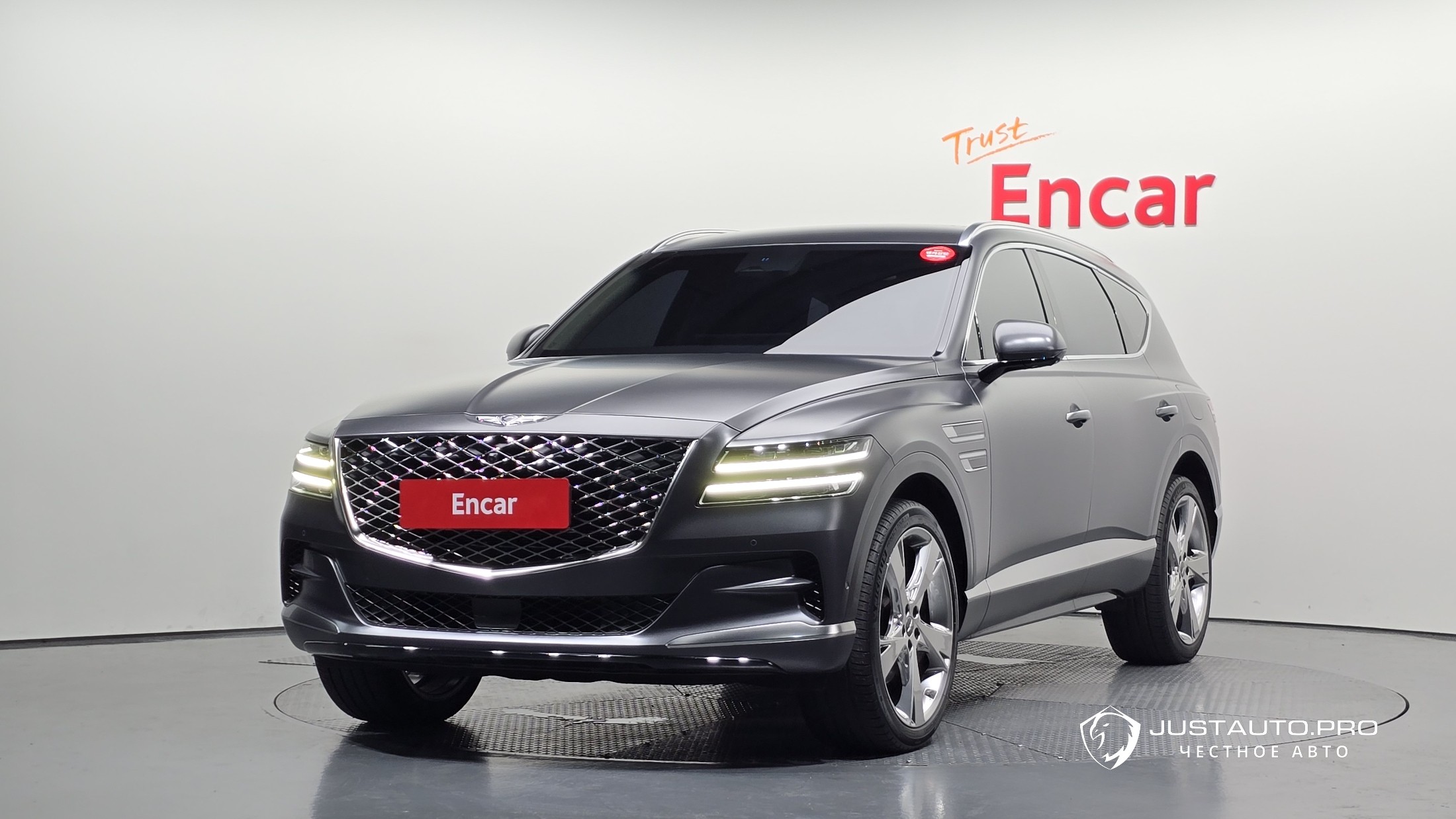 Автомобиль Genesis GV80