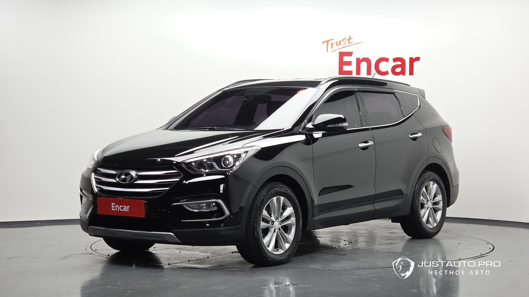 Автомобиль Hyundai Santafe