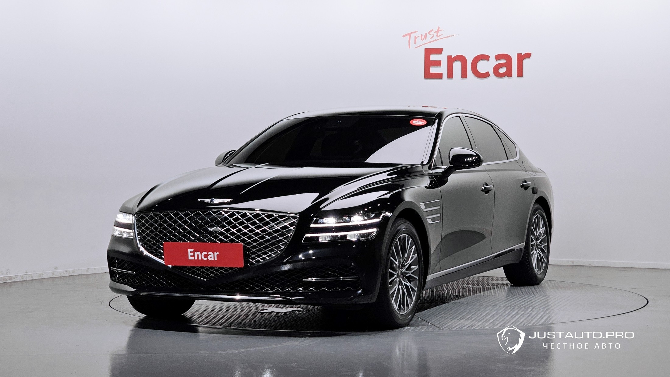Автомобиль Genesis G80