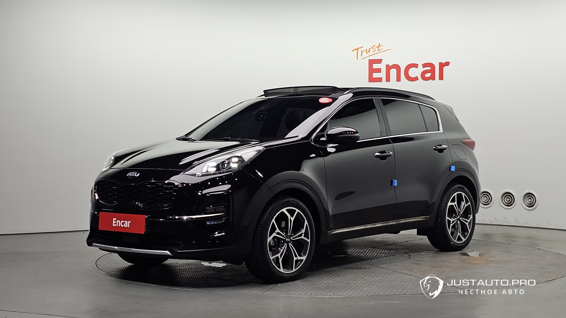 Автомобиль Kia Sportage