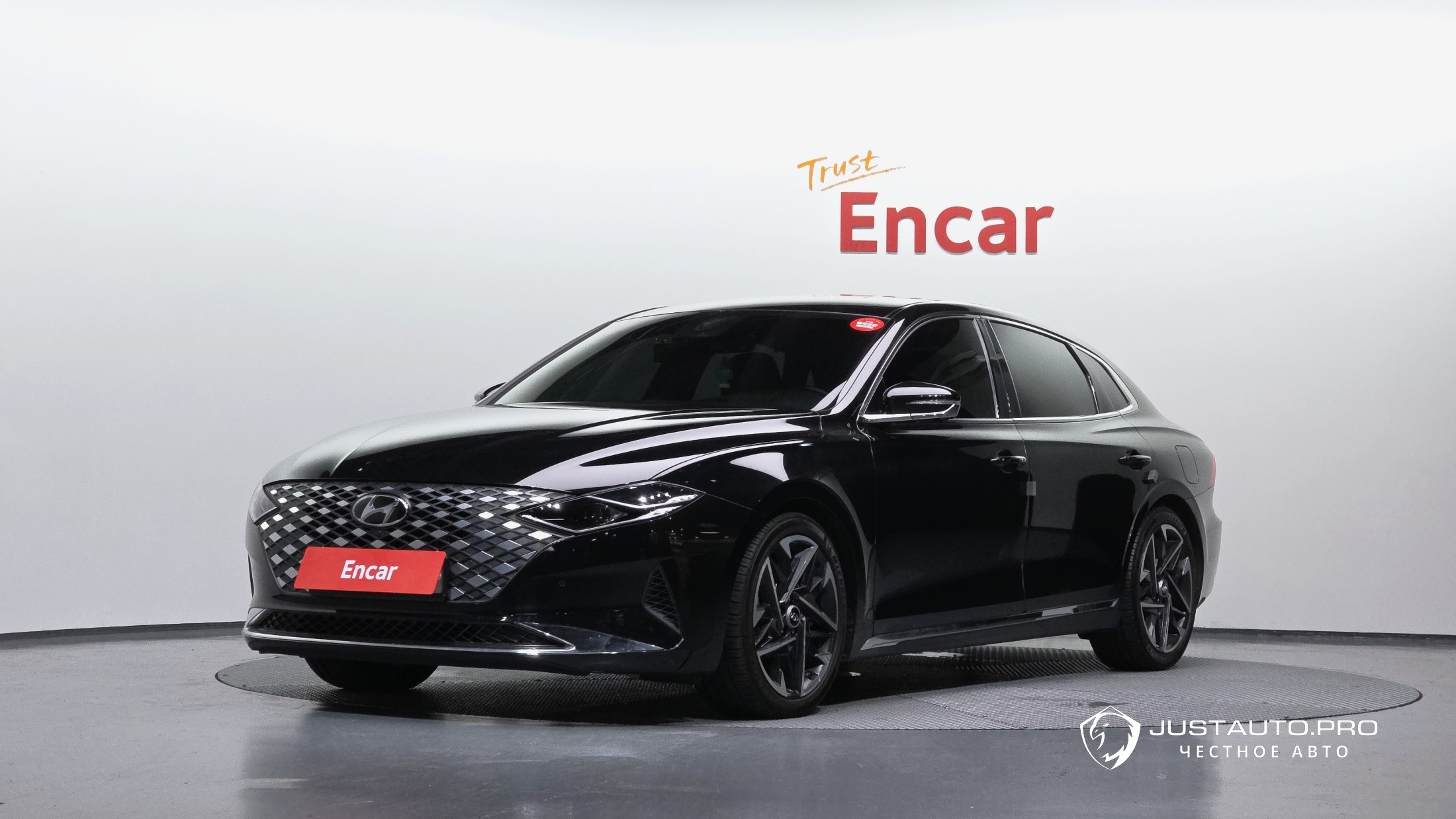 Автомобиль Hyundai Grandeur