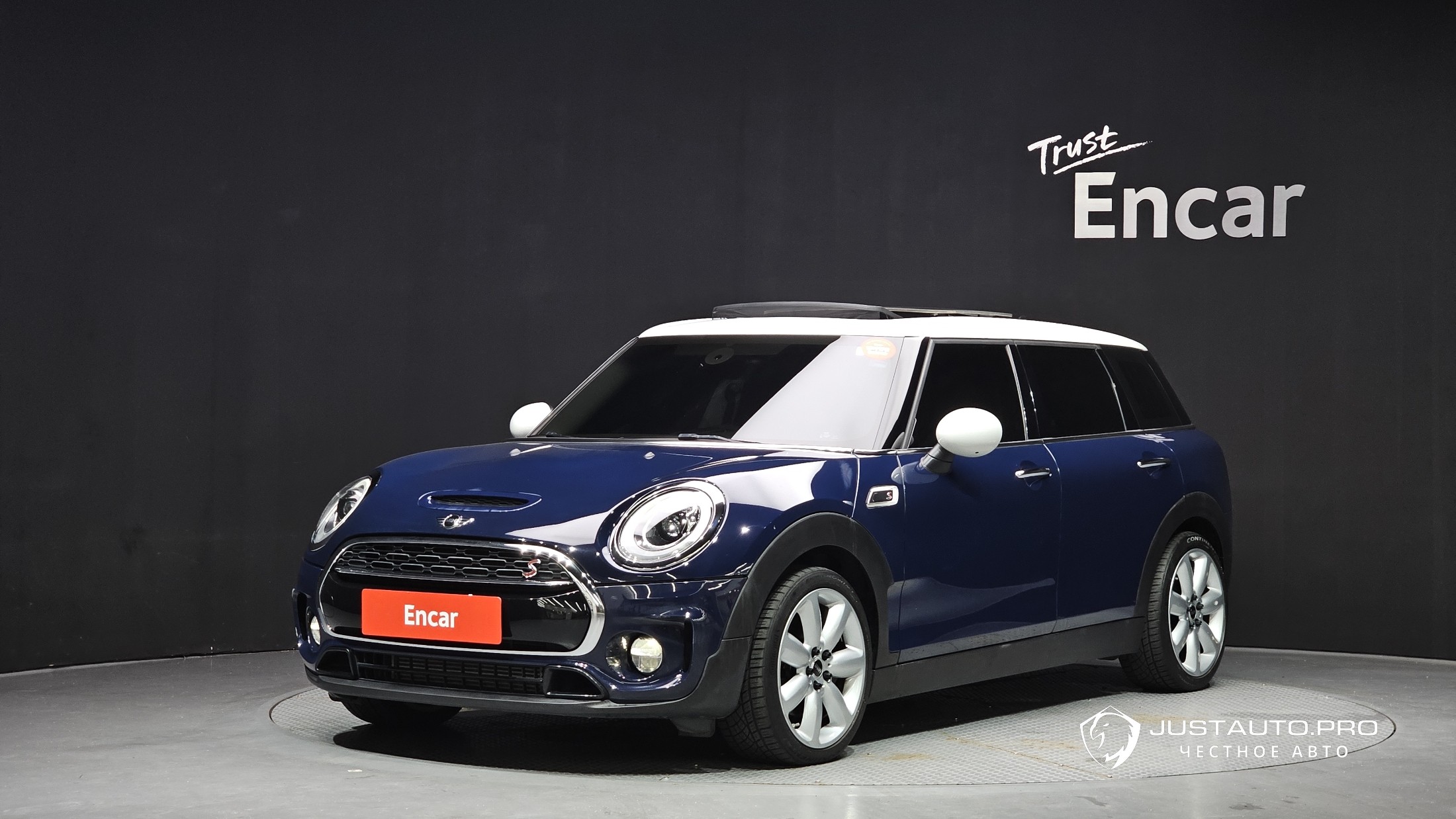Автомобиль Mini Clubman