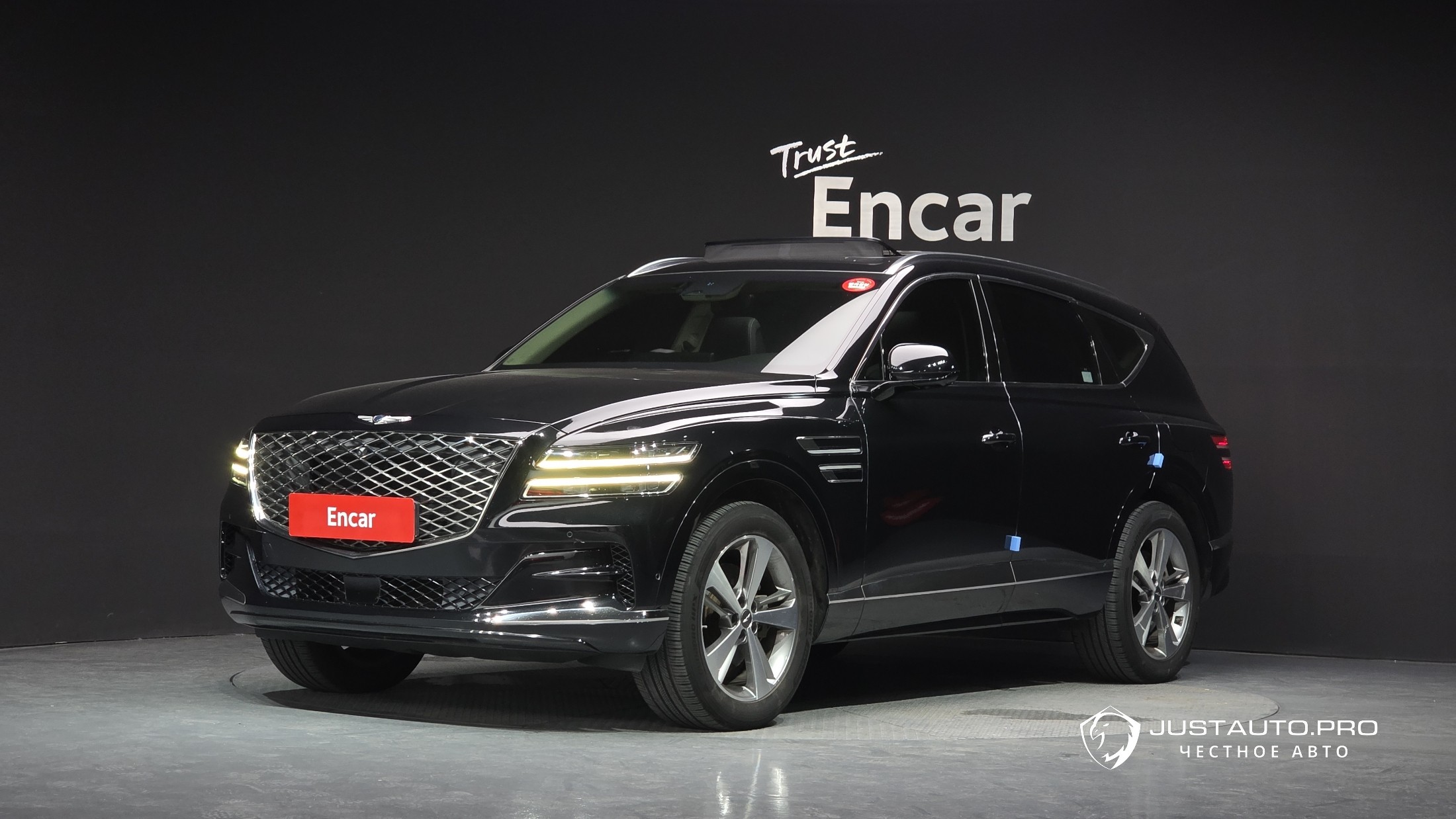 Автомобиль Genesis GV80