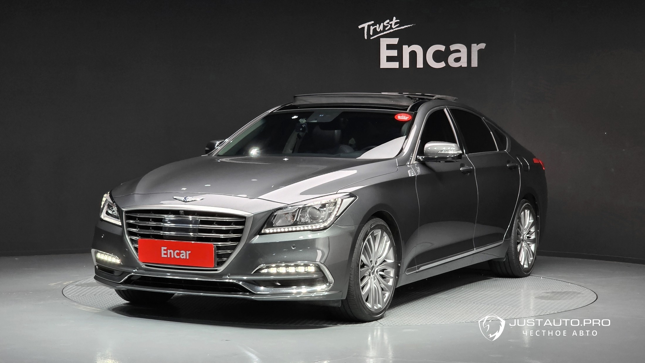 Автомобиль Genesis G80