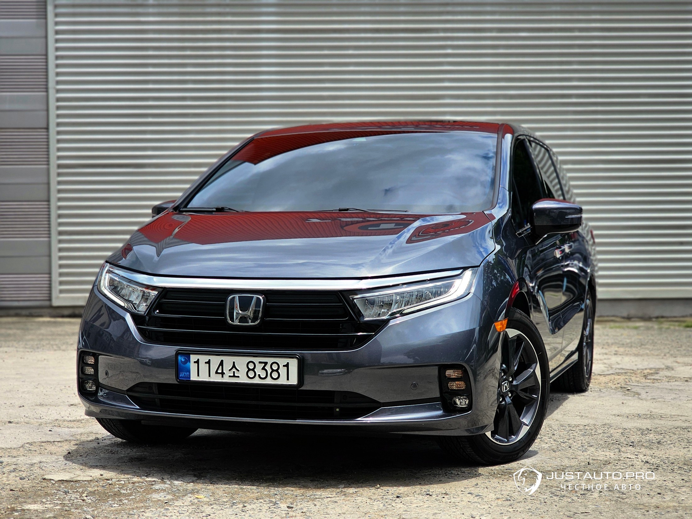 Автомобиль Honda Odyssey