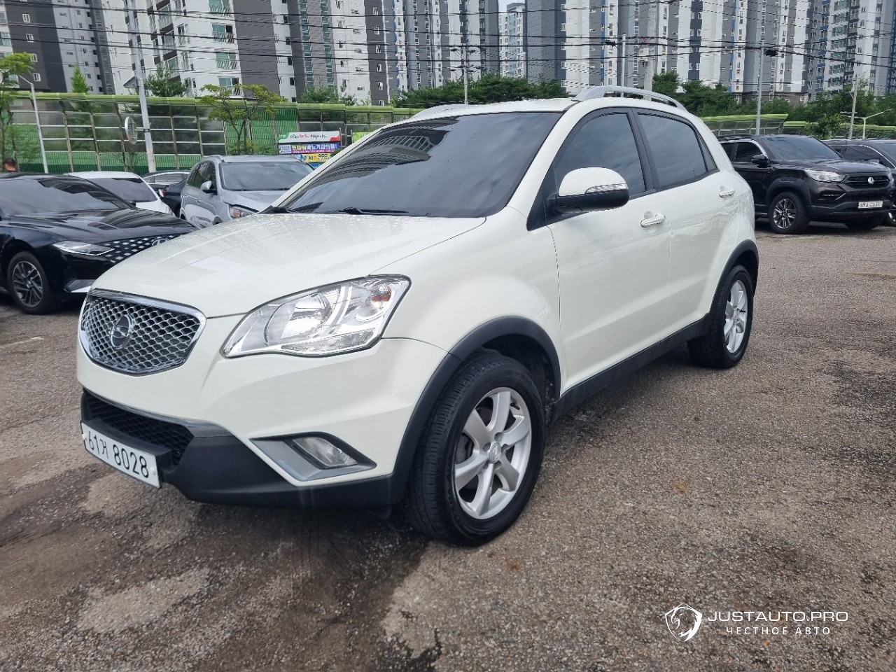 Автомобиль KG_Mobility_Ssangyong KORANDO