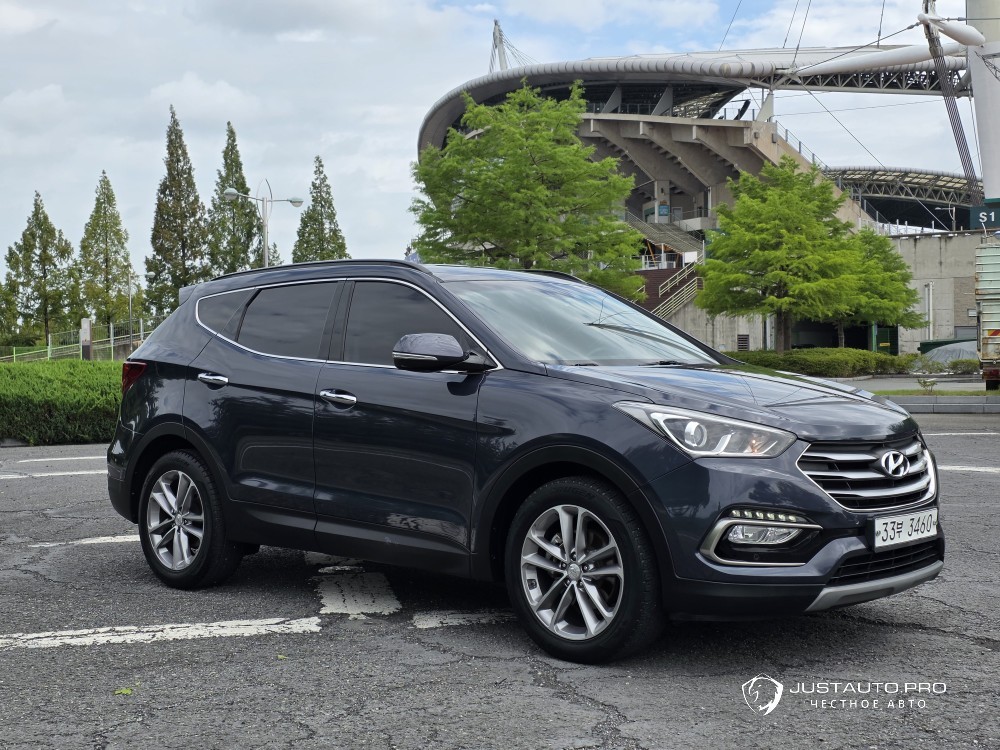 Автомобиль Hyundai Santafe
