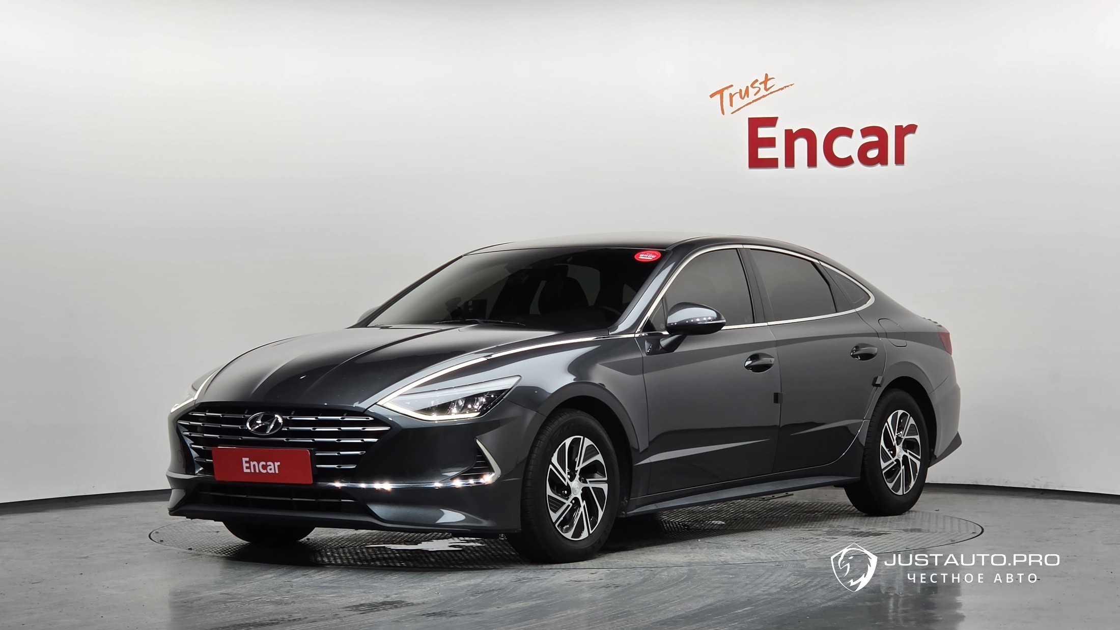 Автомобиль Hyundai Sonata